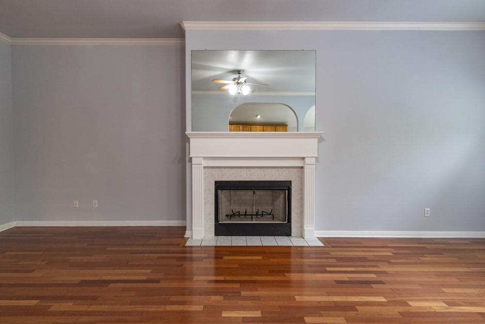 8214 Cornerwood Dr, Austin, TX 78717