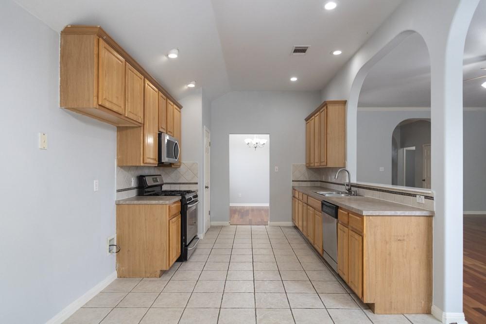 8214 Cornerwood Dr, Austin, TX 78717