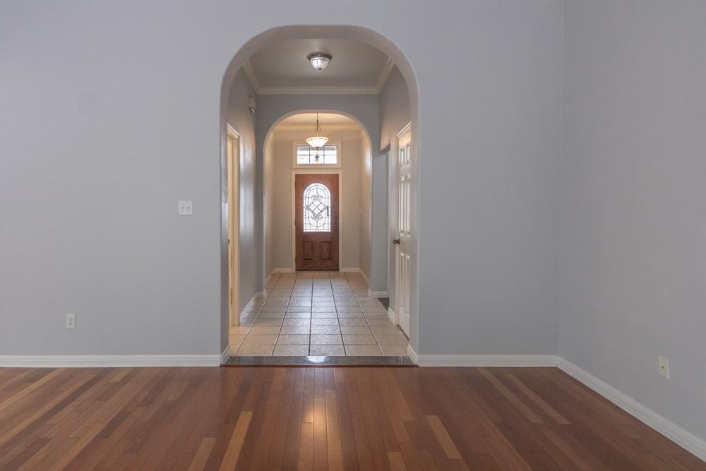 8214 Cornerwood Dr, Austin, TX 78717