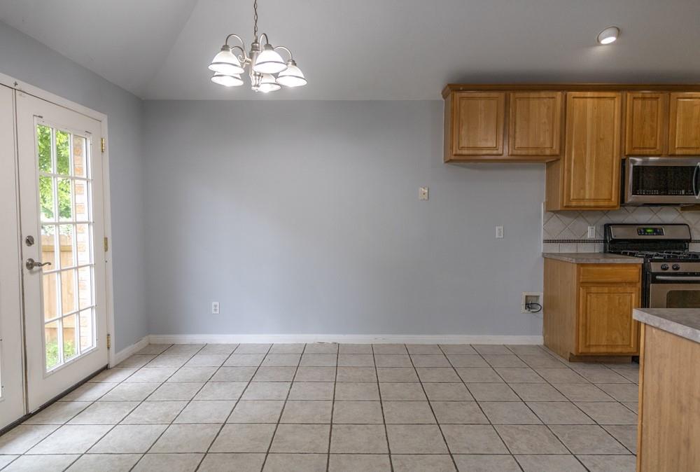 8214 Cornerwood Dr, Austin, TX 78717