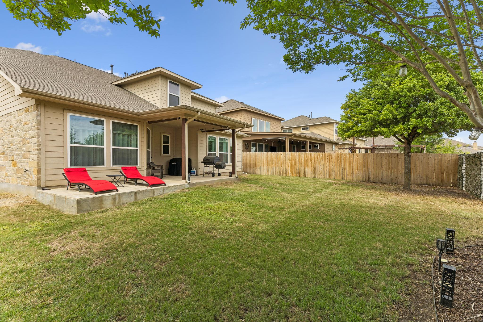 202 Pincea Pl, San Marcos, TX 78666