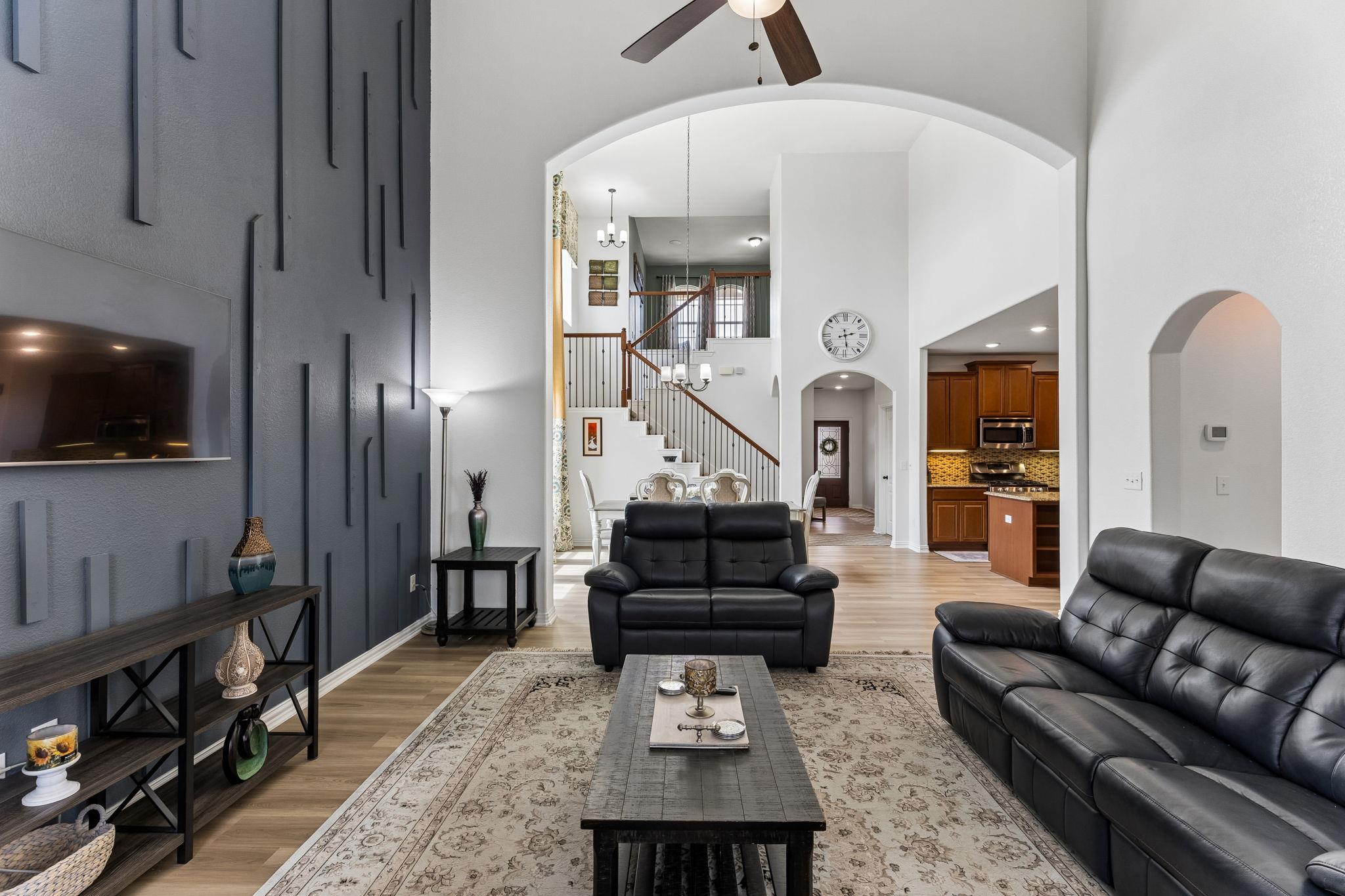 202 Pincea Pl, San Marcos, TX 78666