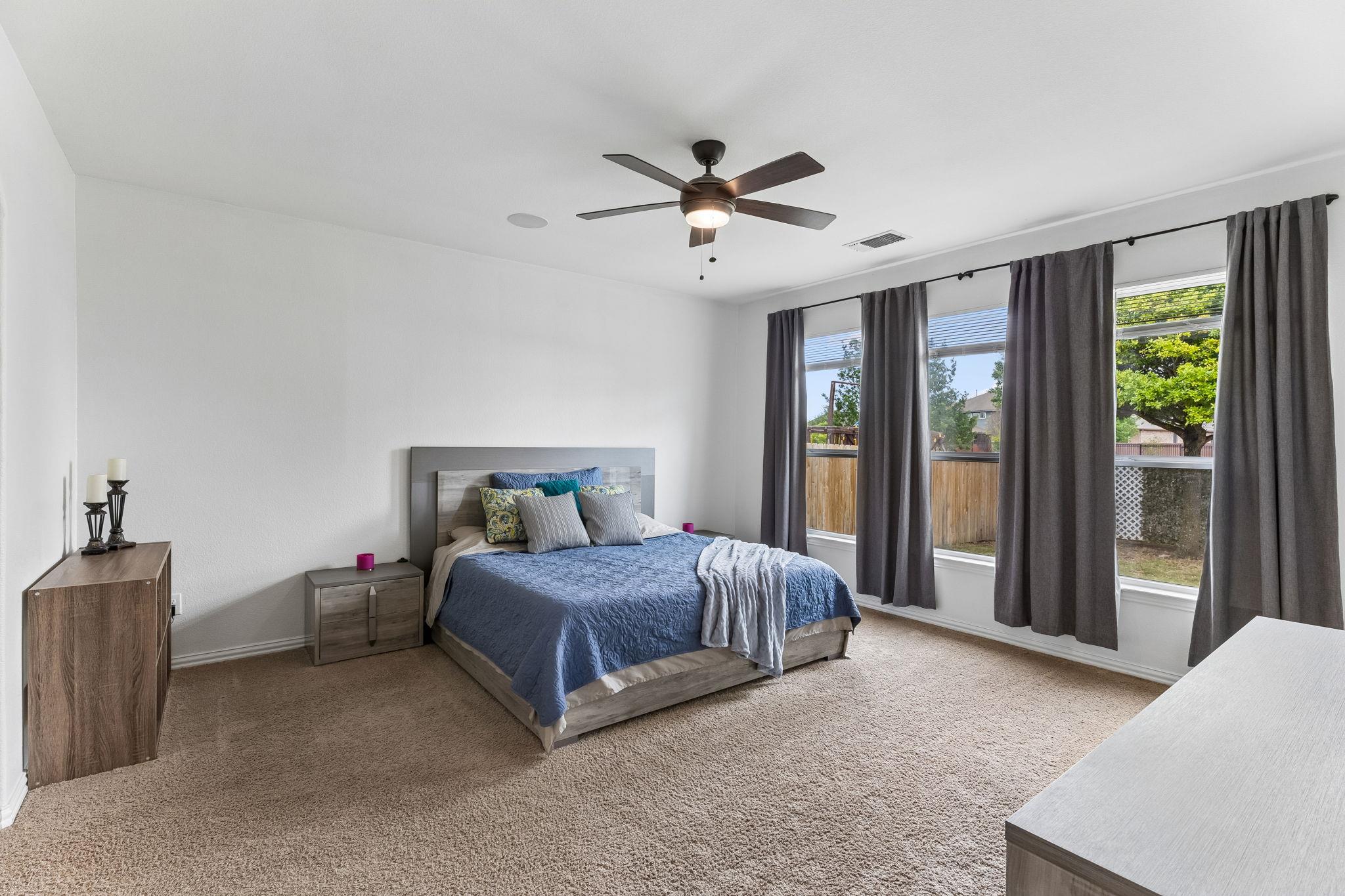 202 Pincea Pl, San Marcos, TX 78666