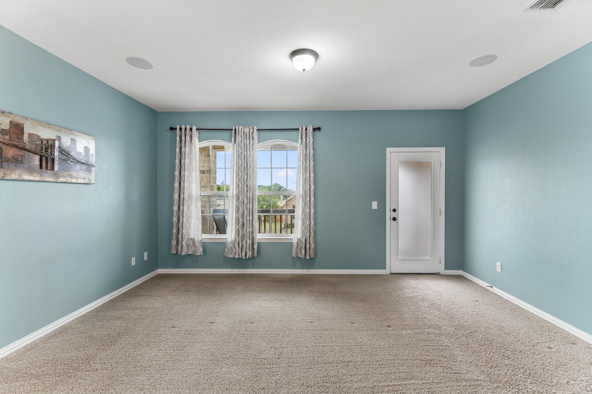 202 Pincea Pl, San Marcos, TX 78666