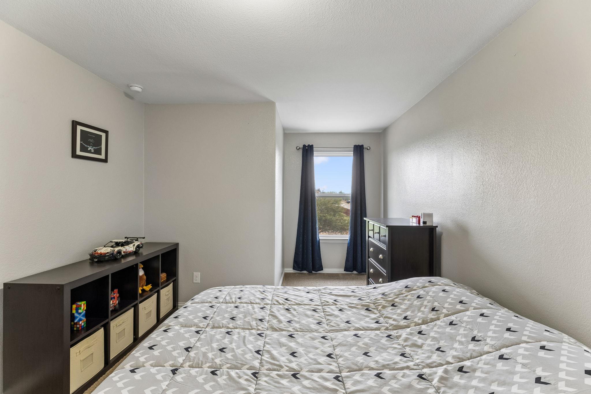 202 Pincea Pl, San Marcos, TX 78666