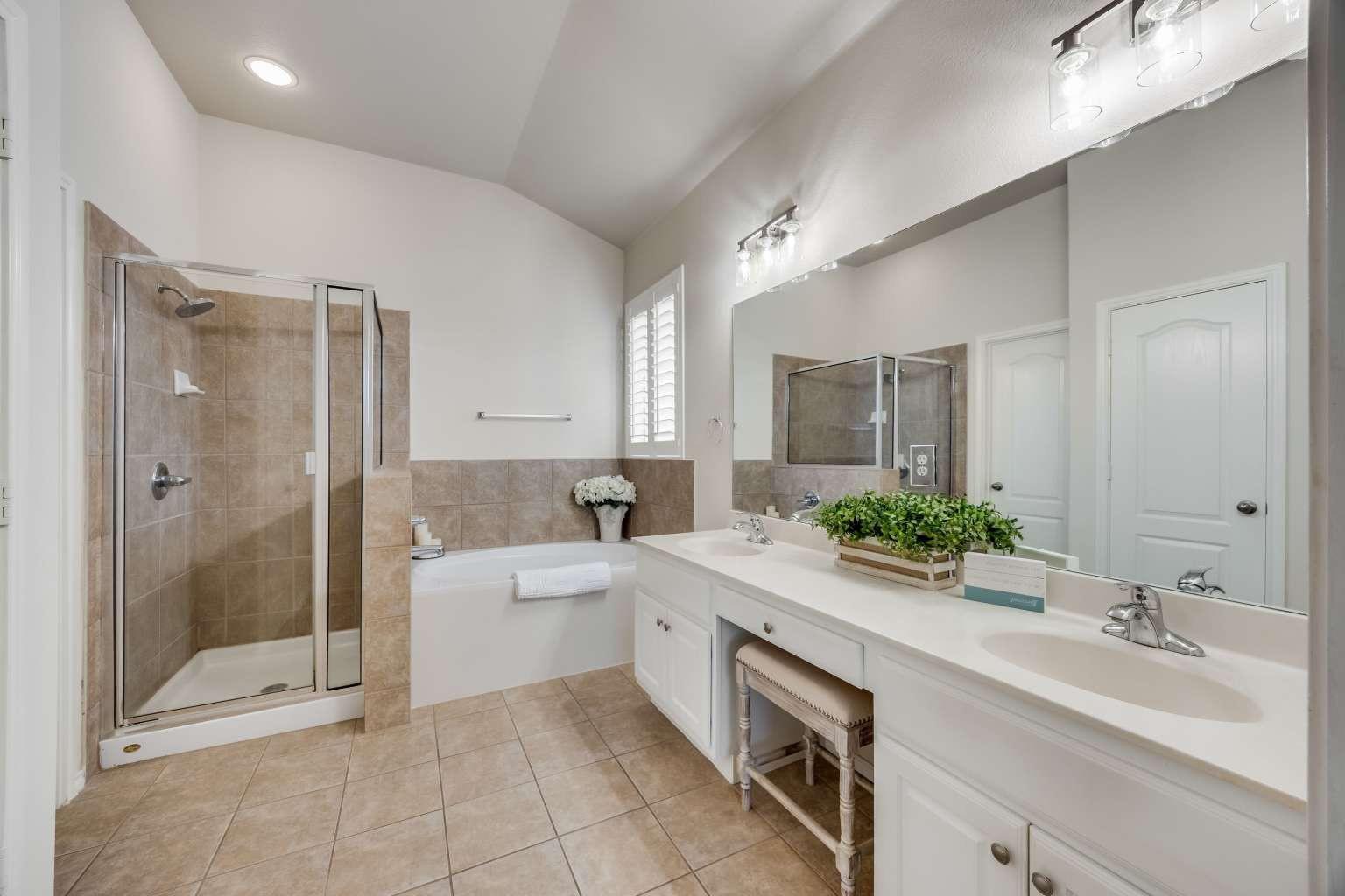 12920 Appaloosa Chase Dr, Austin, TX 78732