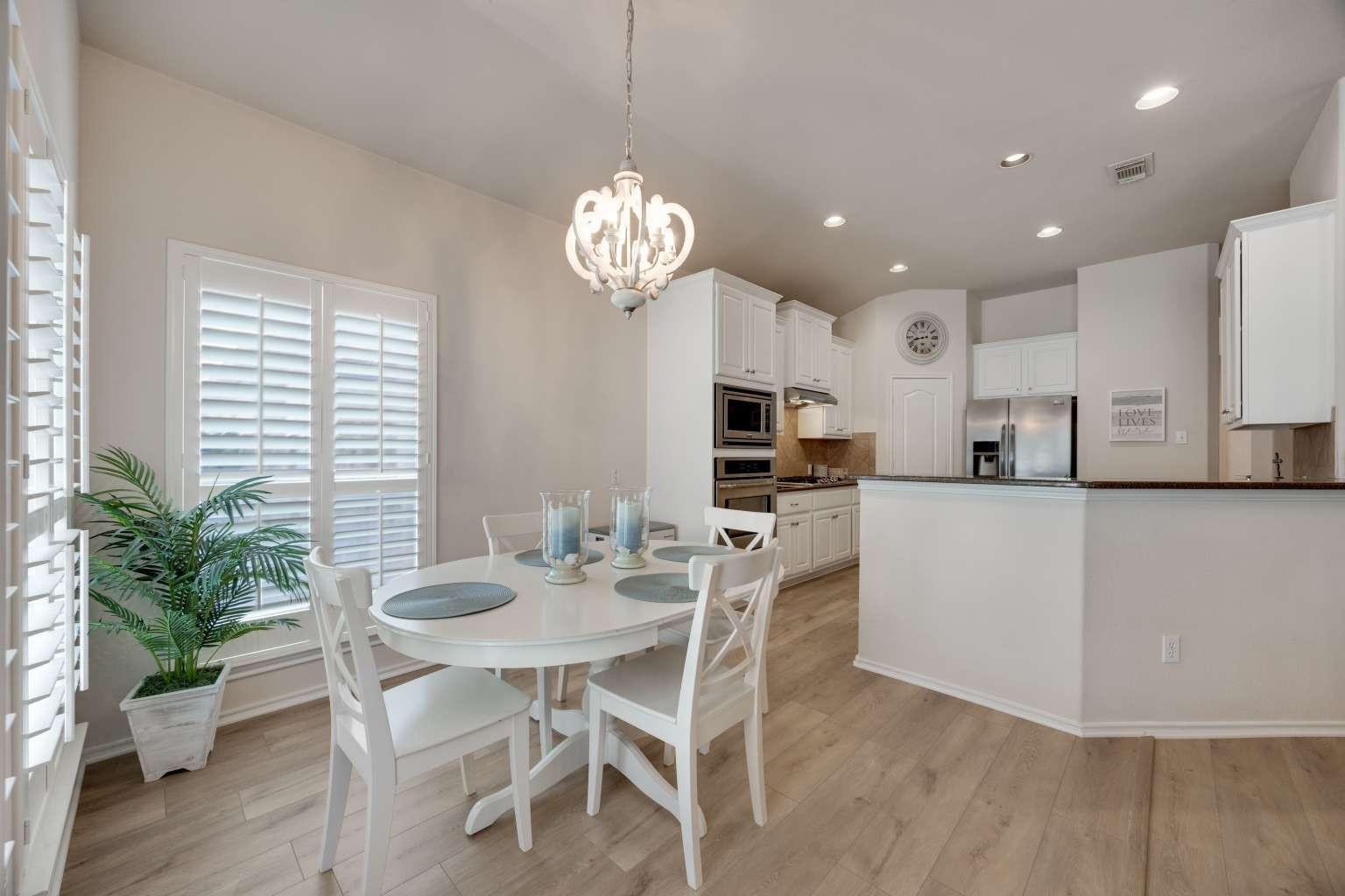 12920 Appaloosa Chase Dr, Austin, TX 78732