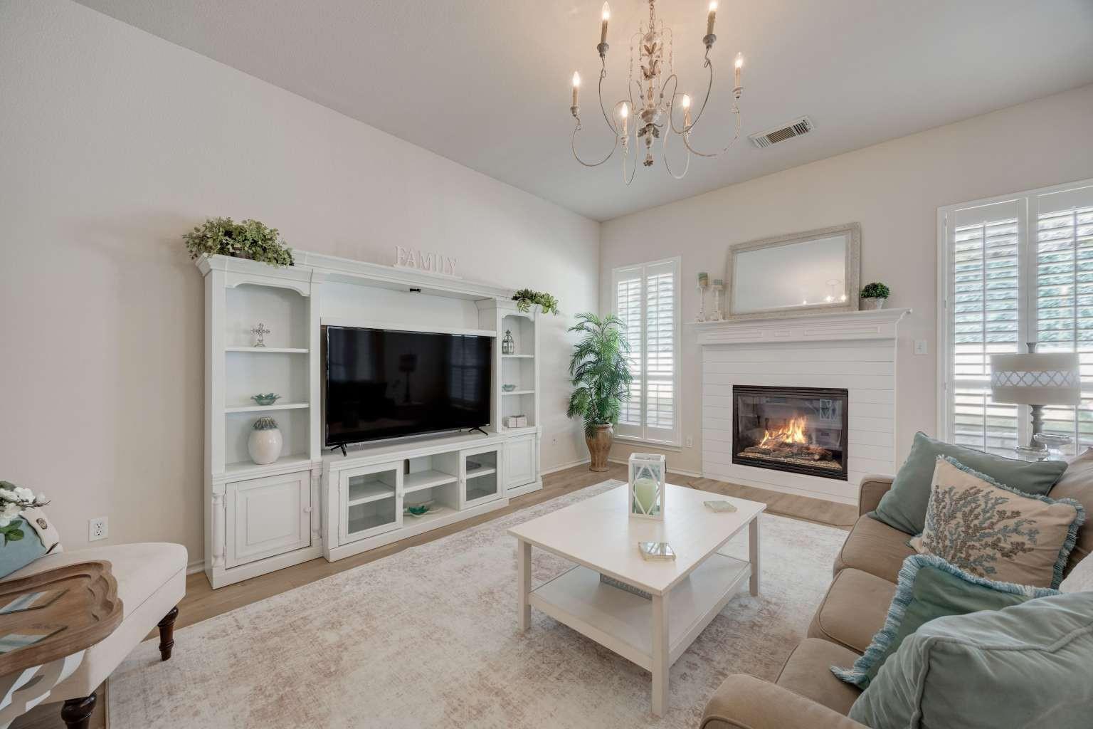 12920 Appaloosa Chase Dr, Austin, TX 78732