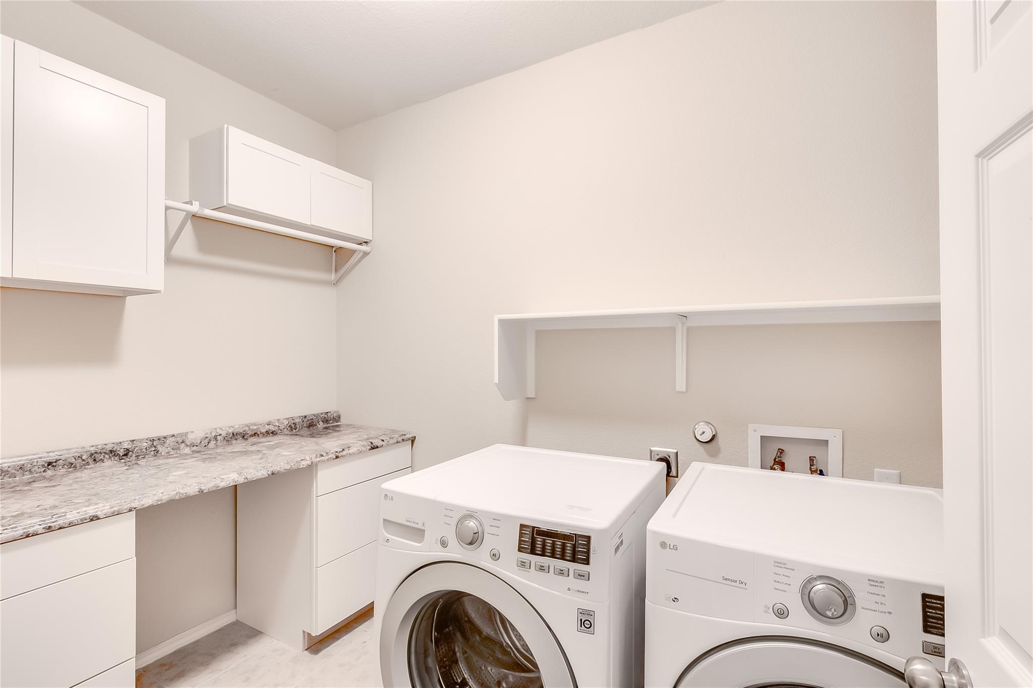 216 Golden Butterfly Dr, Leander, TX 78641