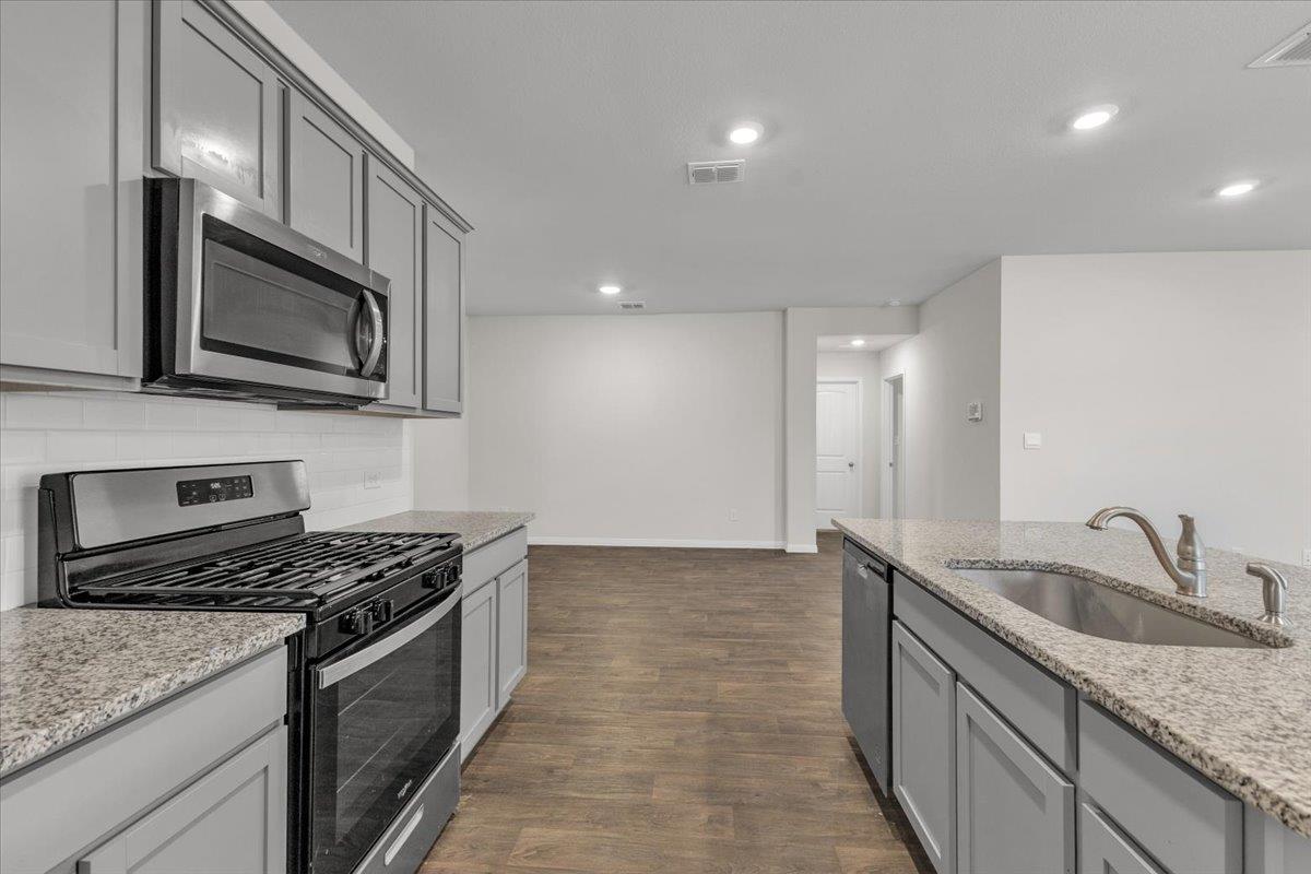 13800 Dismuke Dr, Manor, TX 78653