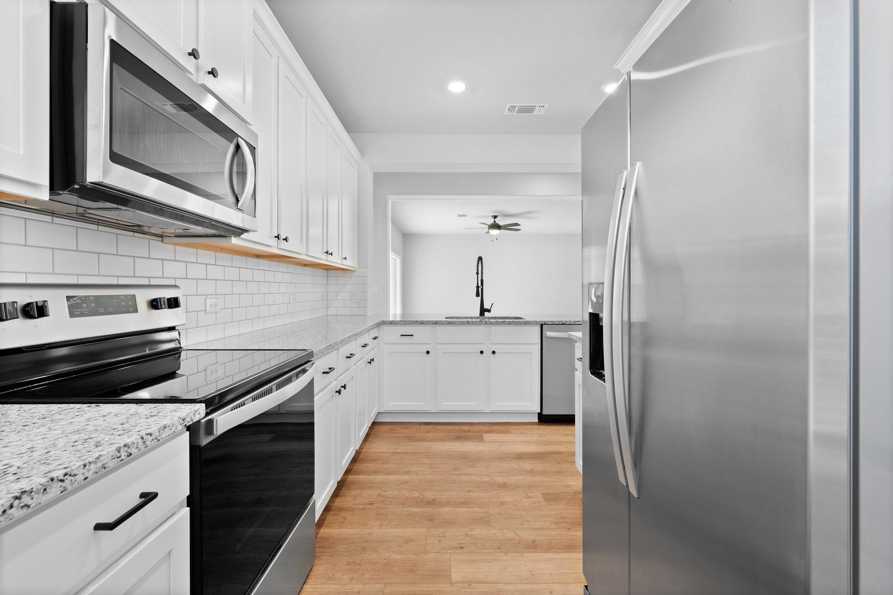 9317 Gladsome Path, Manor, TX 78653