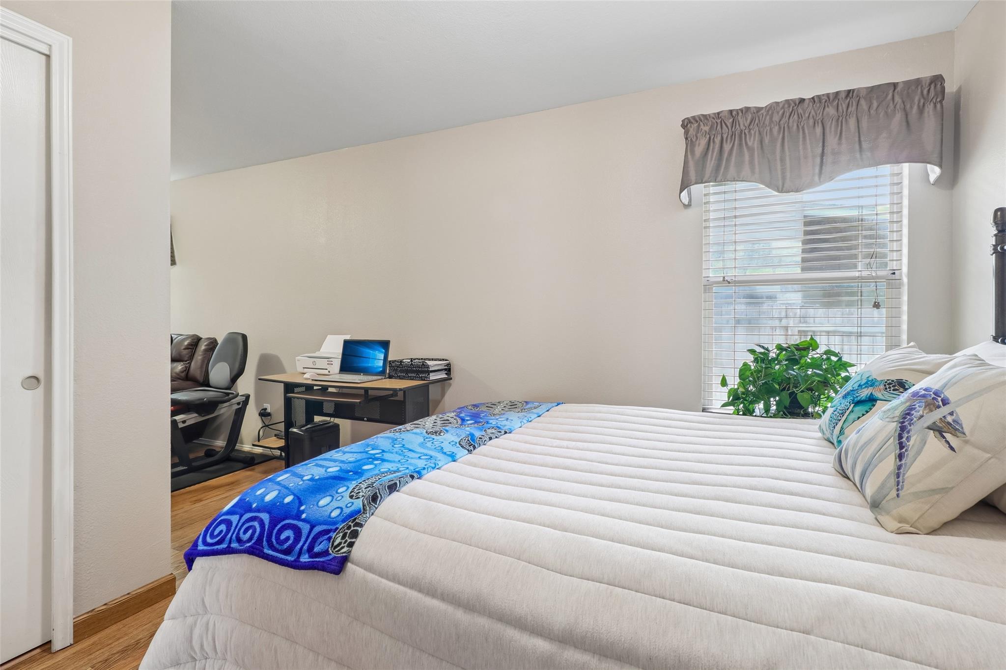 112 Kalis Cv, Buda, TX 78610