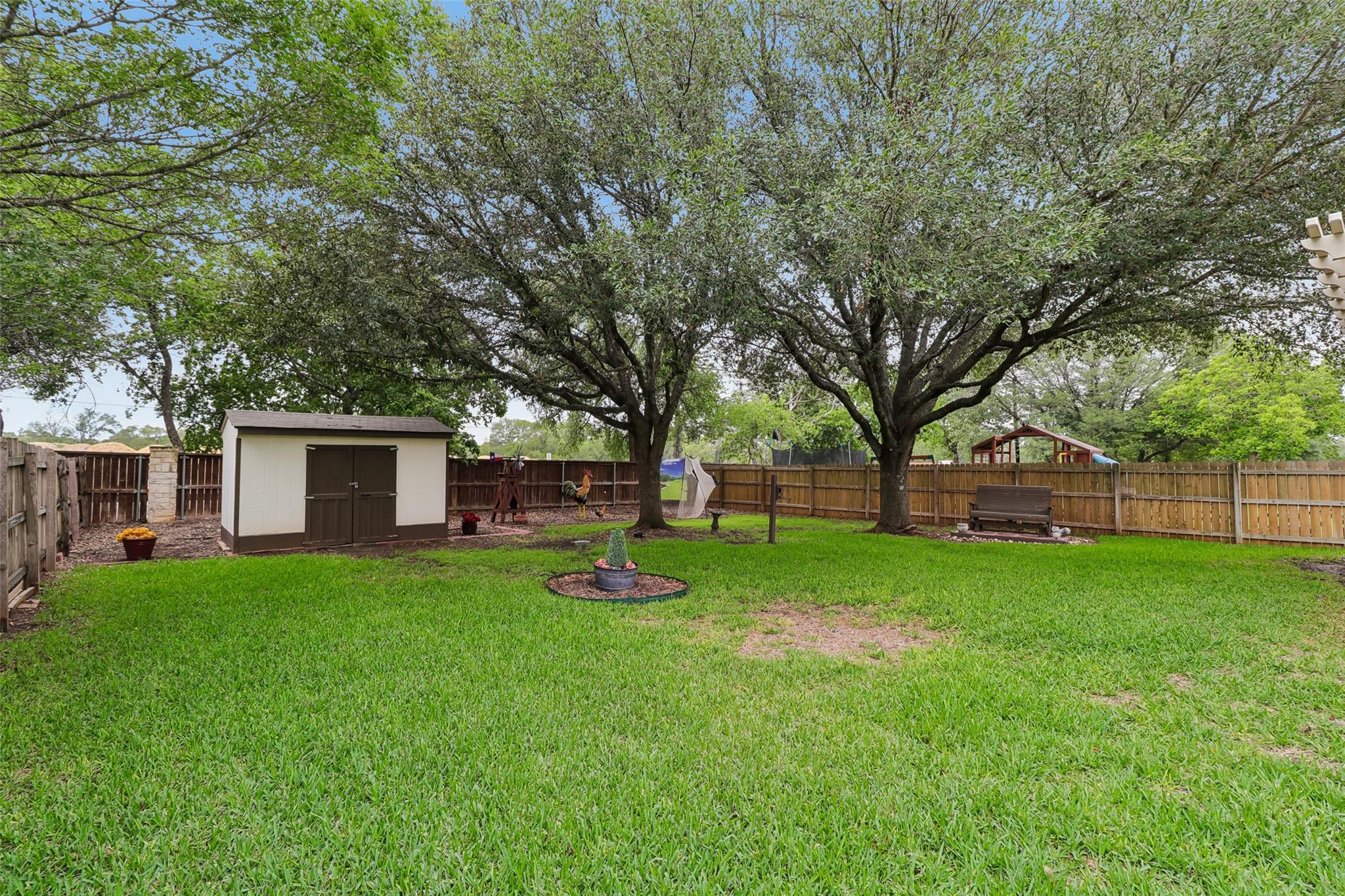 112 Kalis Cv, Buda, TX 78610