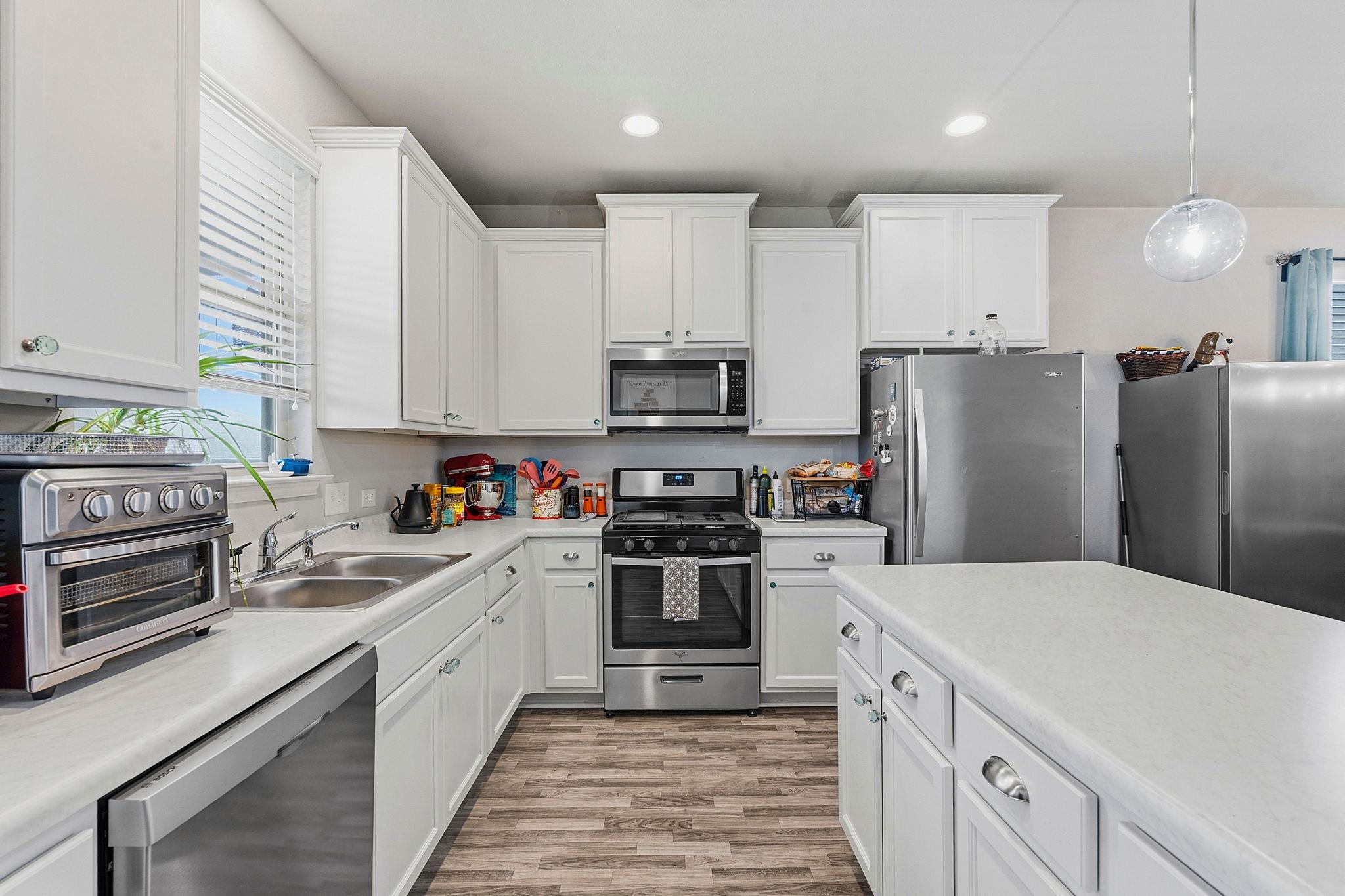 1209 Dawson Dune Cv, Leander, TX 78641