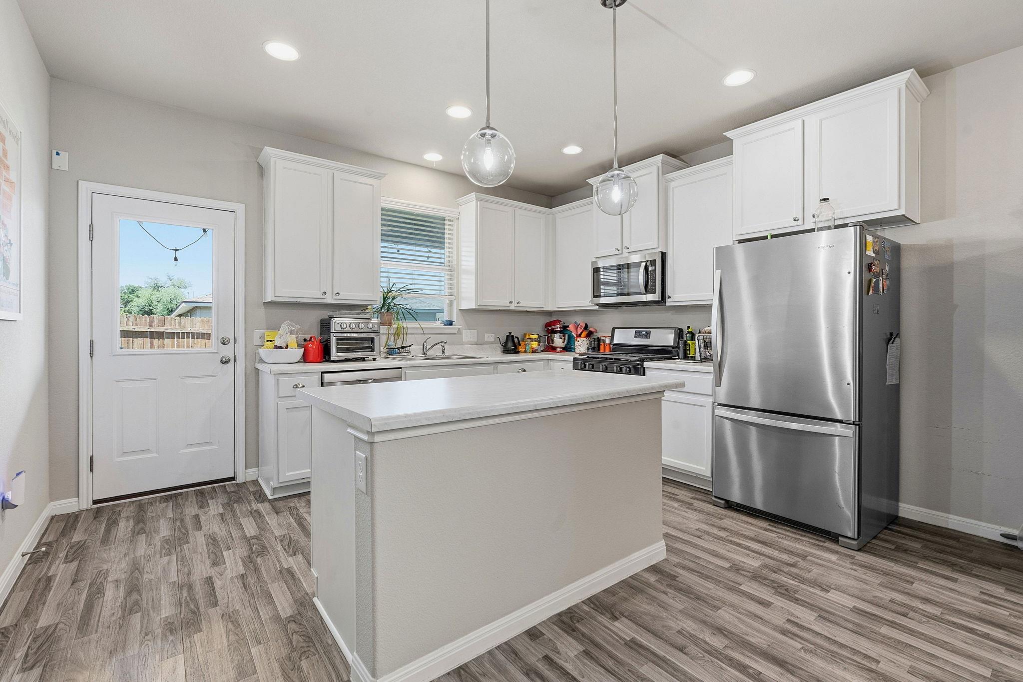 1209 Dawson Dune Cv, Leander, TX 78641