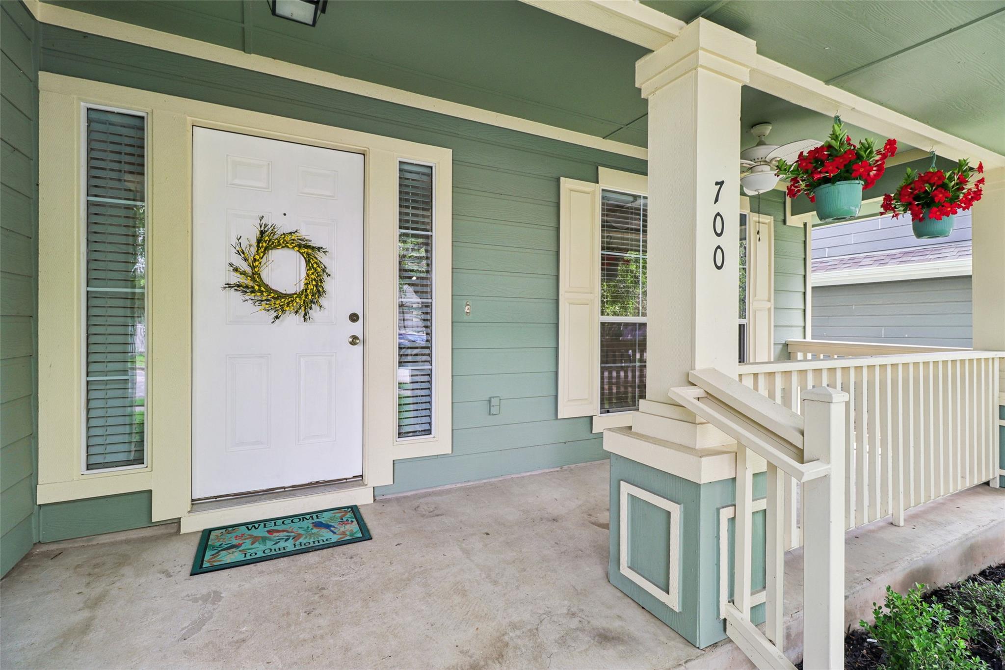 700 Scheel Rd, Kyle, TX 78640