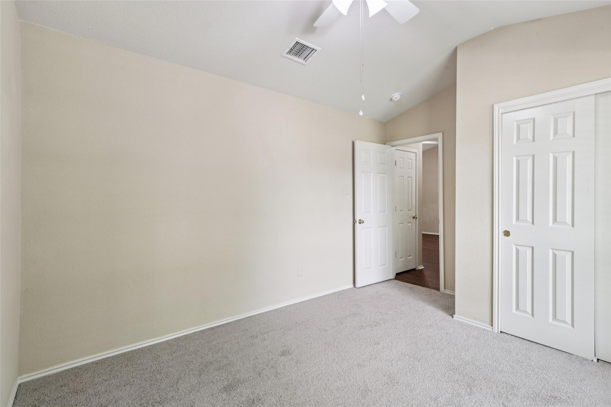 700 Scheel Rd, Kyle, TX 78640