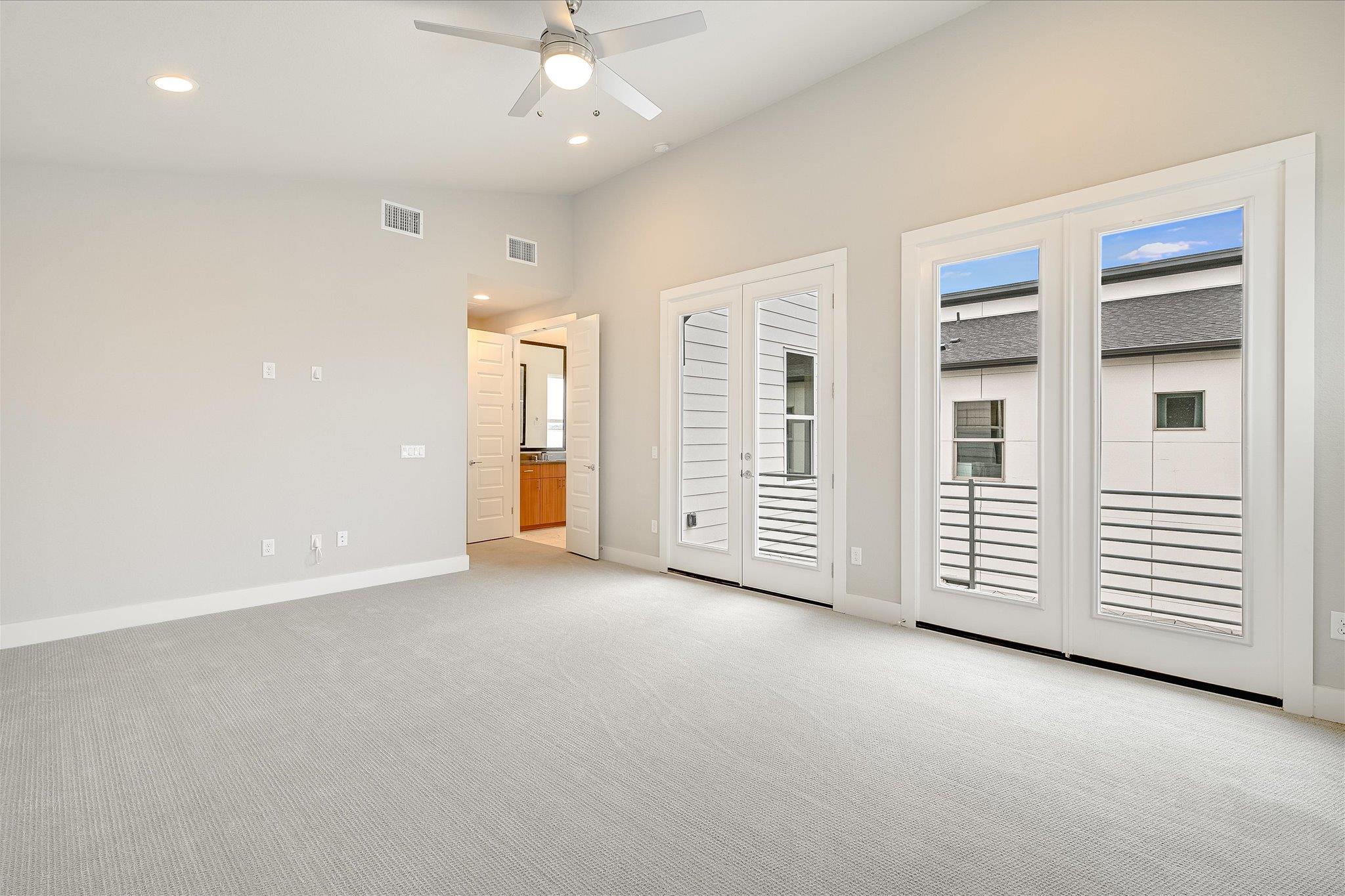 6136 Florencia Ln, Austin, TX 78724