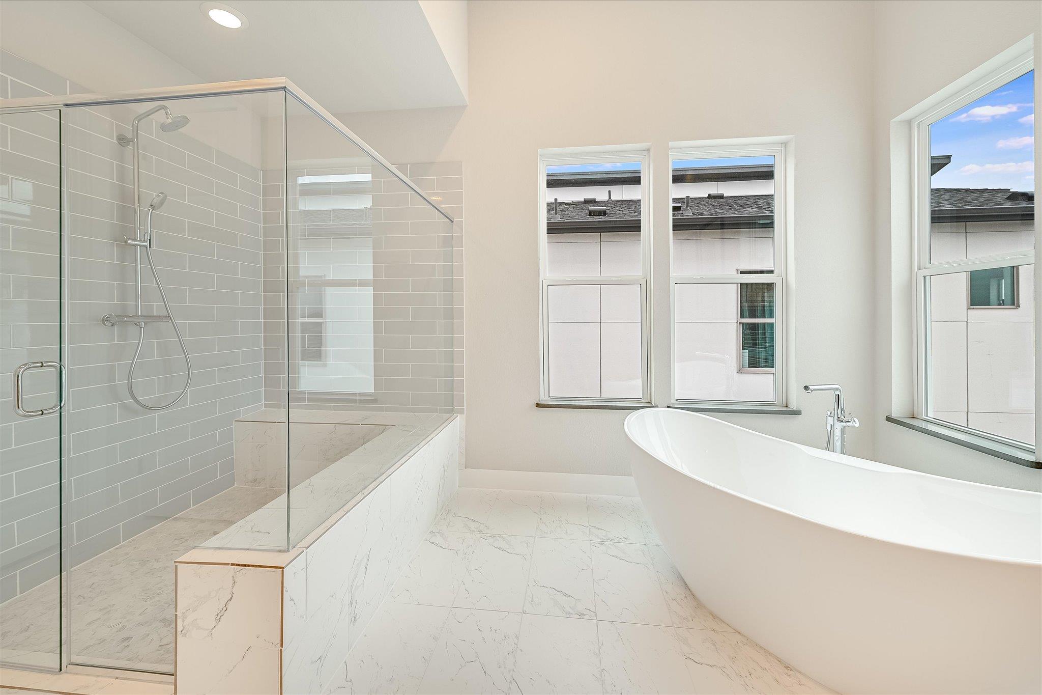 6136 Florencia Ln, Austin, TX 78724