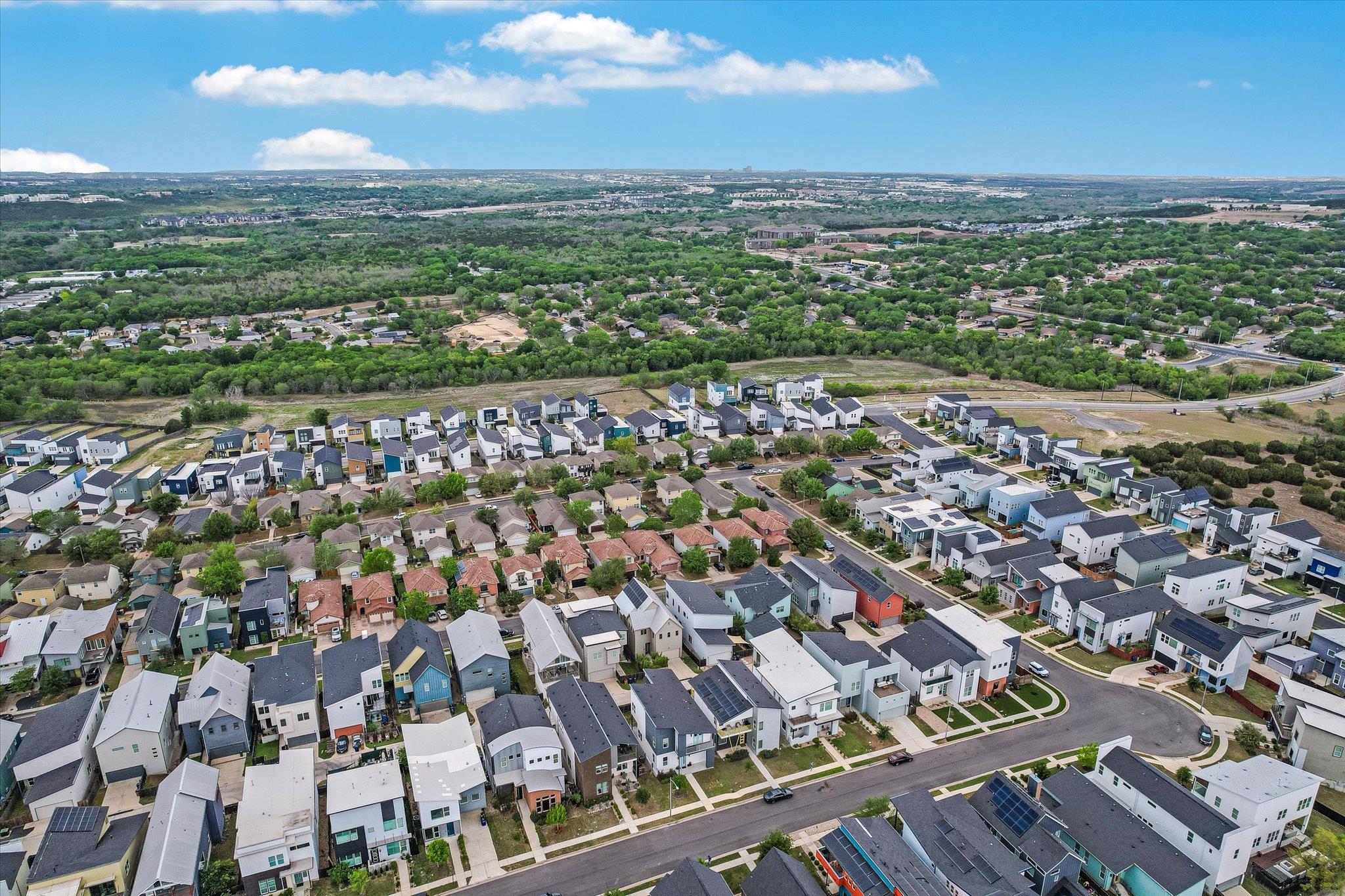 6136 Florencia Ln, Austin, TX 78724