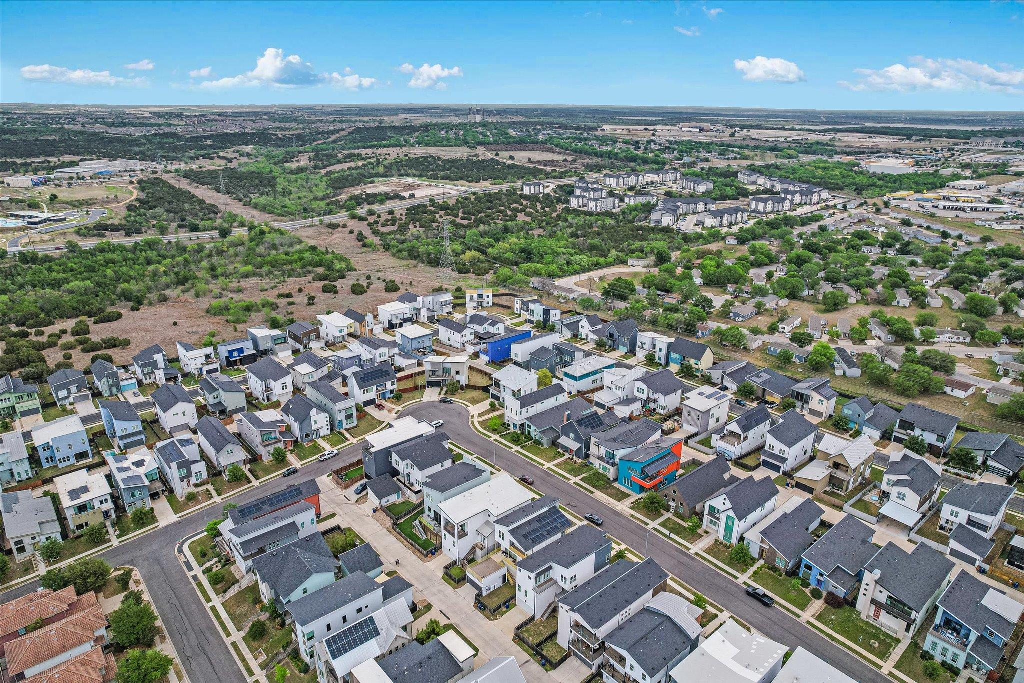 6136 Florencia Ln, Austin, TX 78724