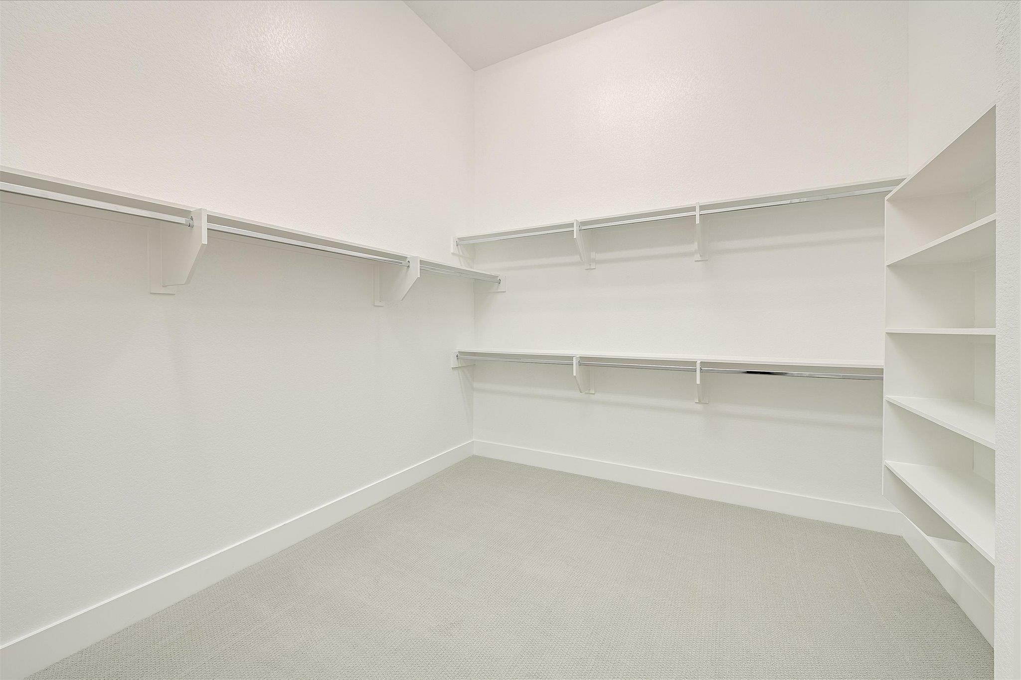 6136 Florencia Ln, Austin, TX 78724