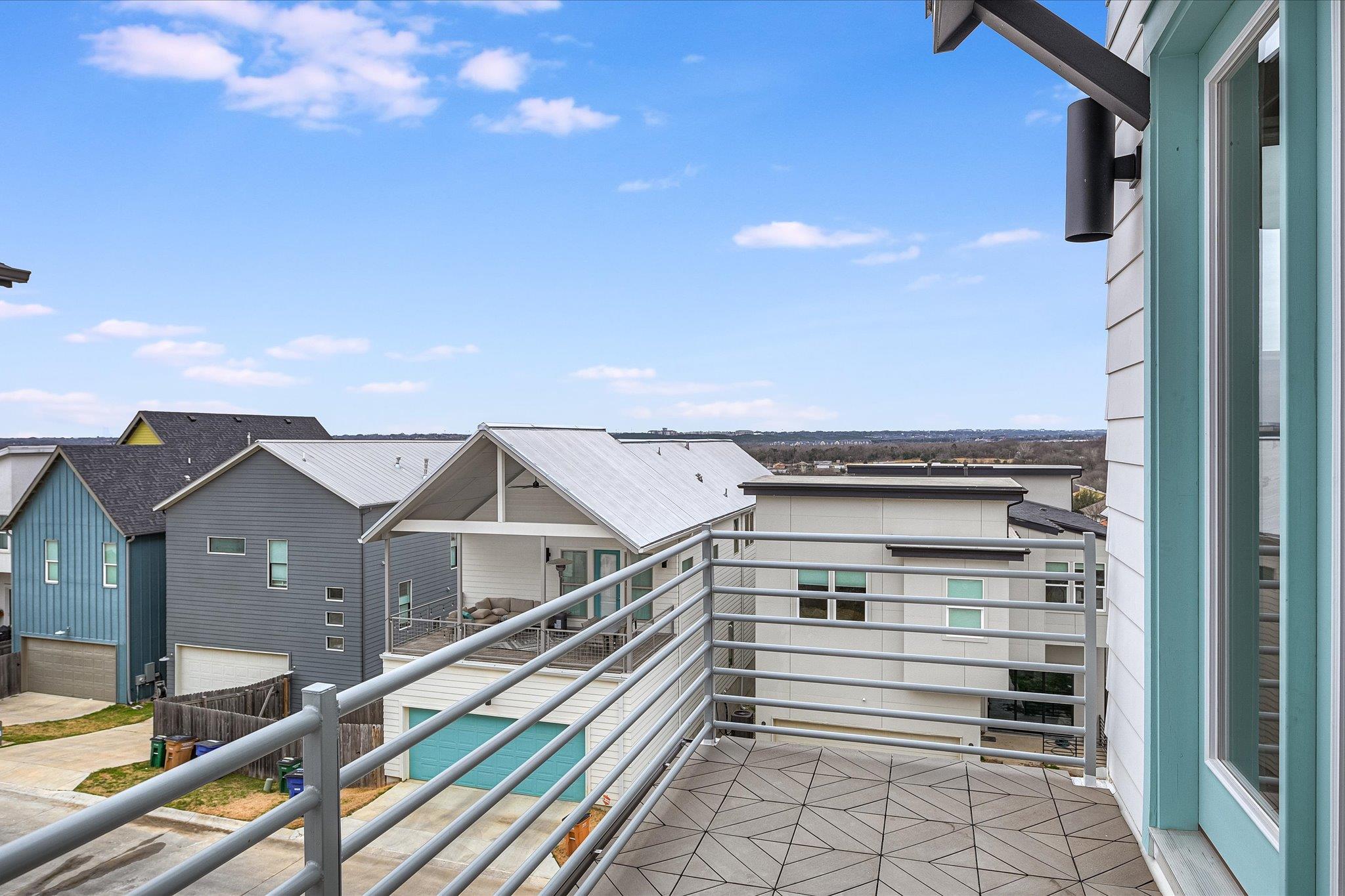 6136 Florencia Ln, Austin, TX 78724