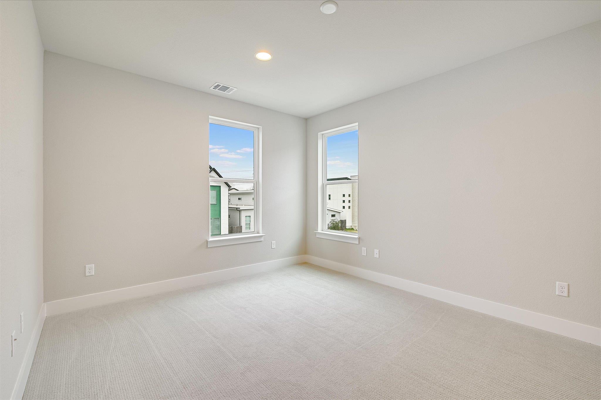 6136 Florencia Ln, Austin, TX 78724