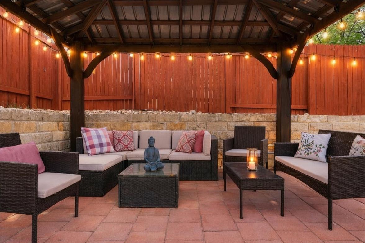 22308 Chipotle Pass, Spicewood, TX 78669