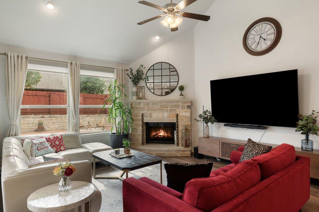 22308 Chipotle Pass, Spicewood, TX 78669