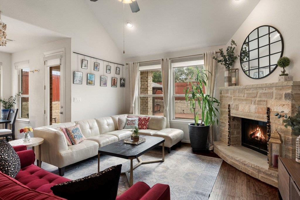 22308 Chipotle Pass, Spicewood, TX 78669