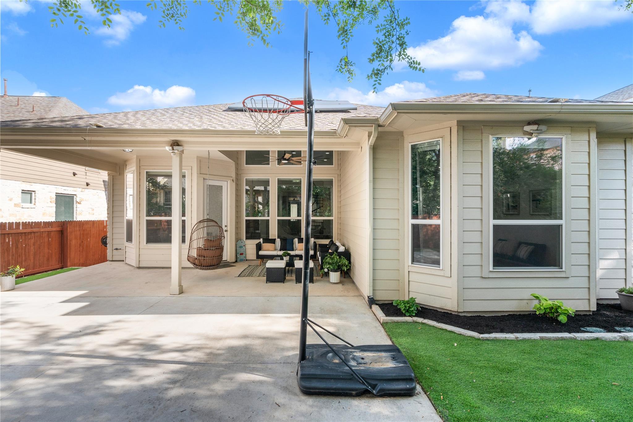 4129 Bison Bnd, Cedar Park, TX 78613