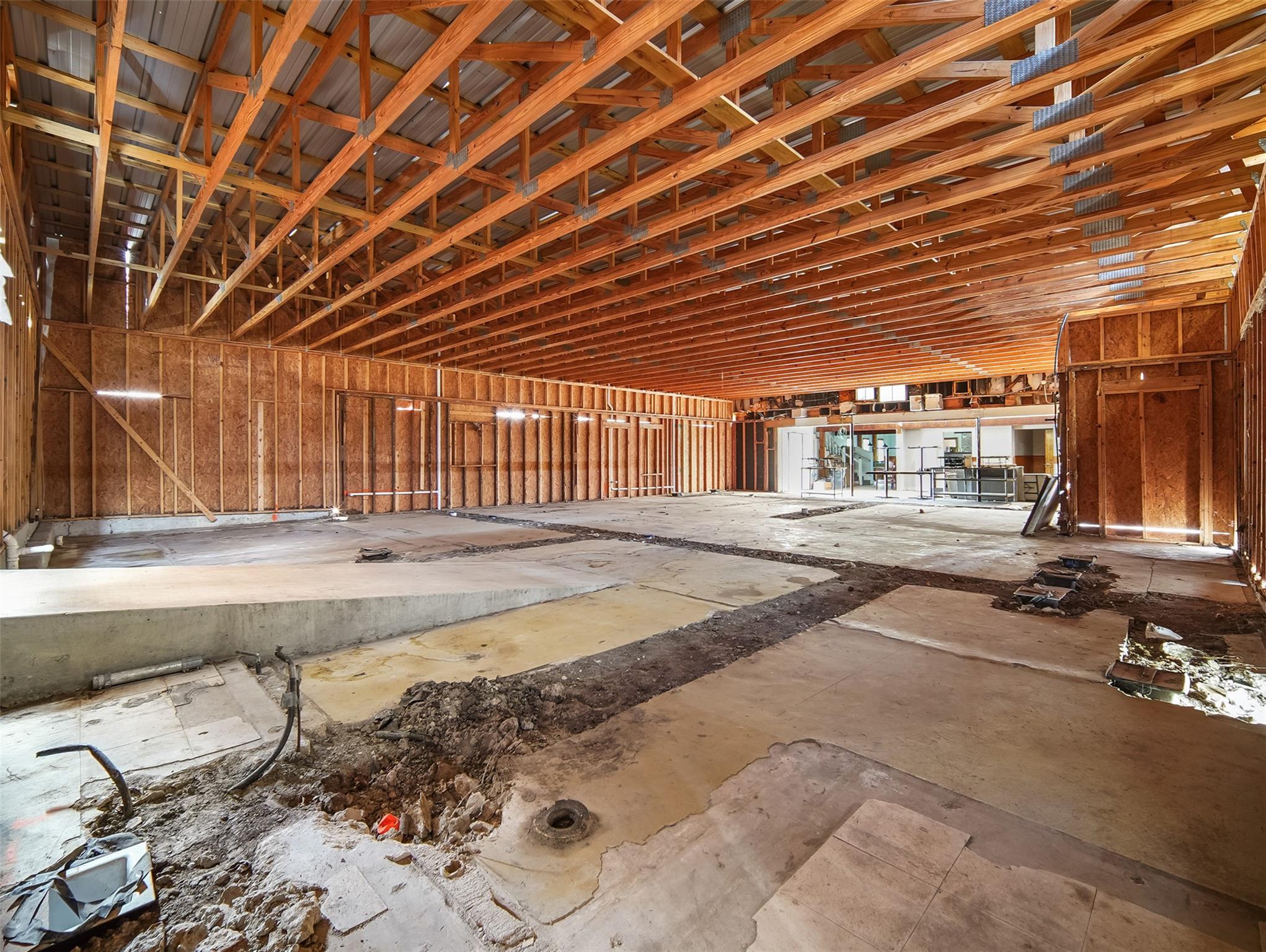 317 N Avenue E, Shiner, TX 77984