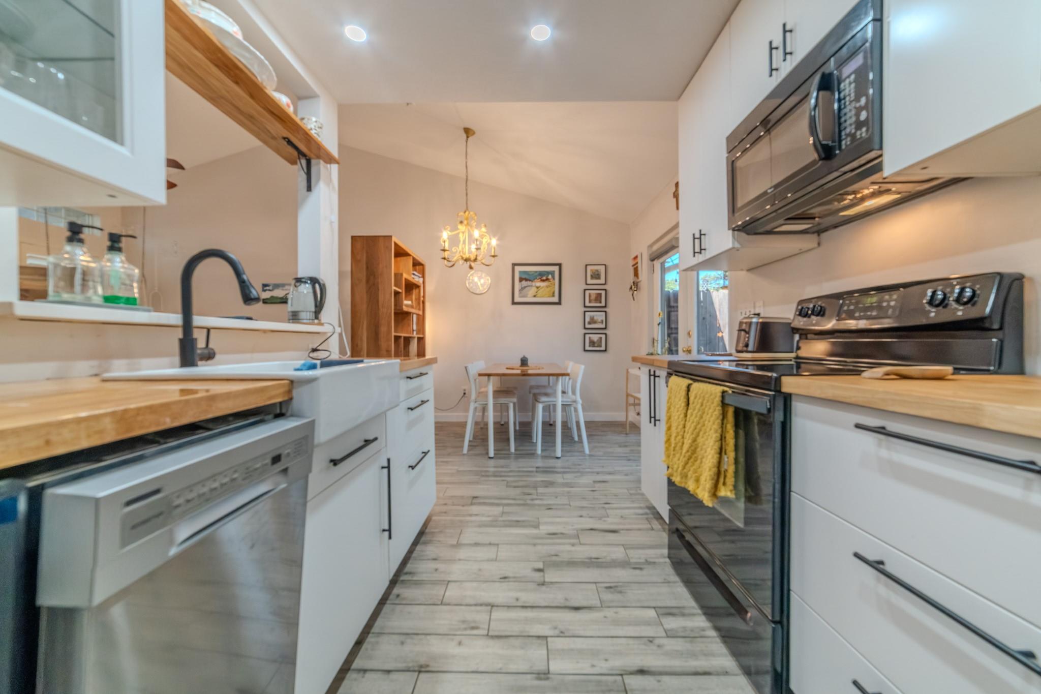 1015 E Yager Ln # 115, Austin, TX 78753