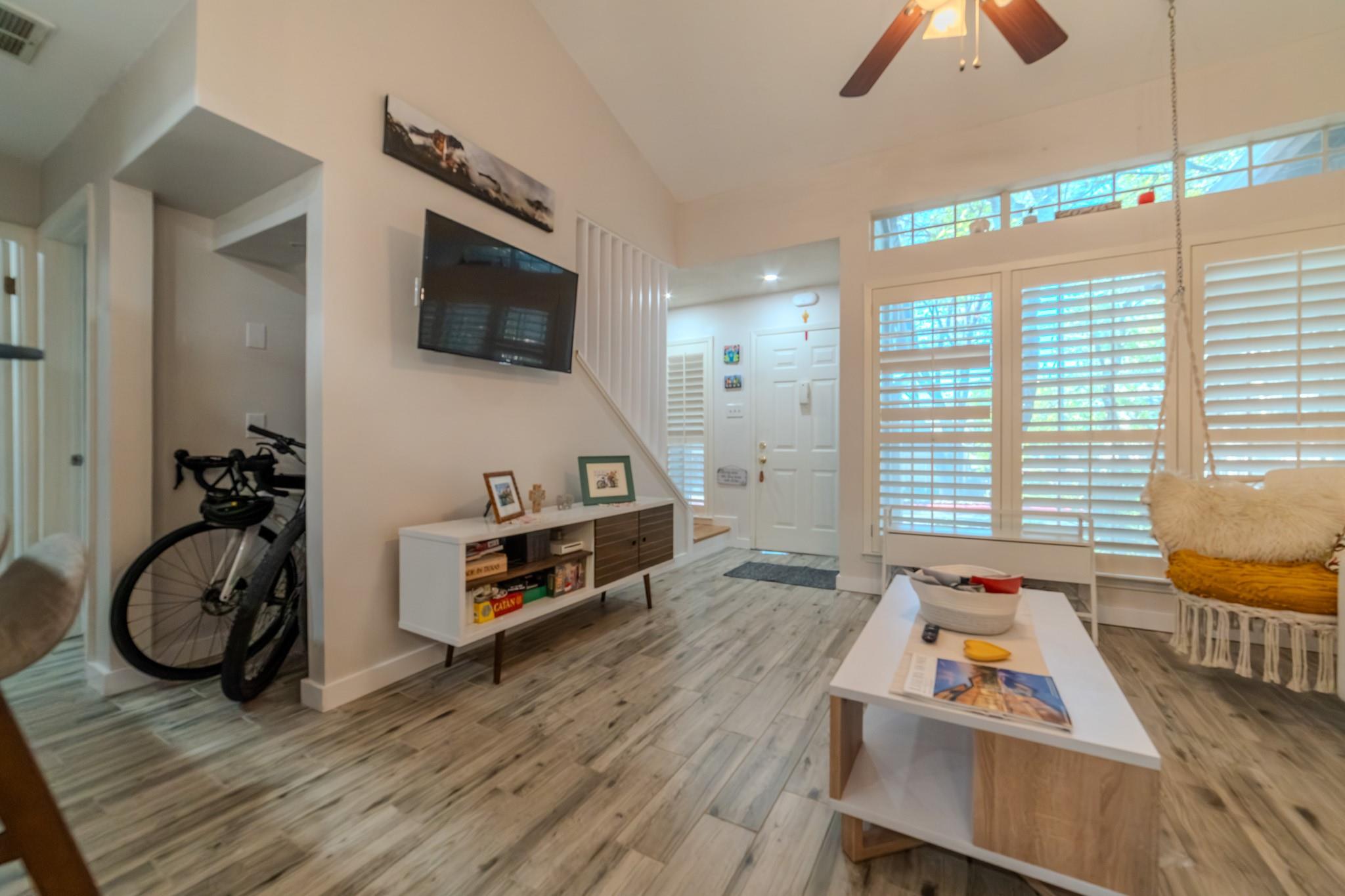 1015 E Yager Ln # 115, Austin, TX 78753