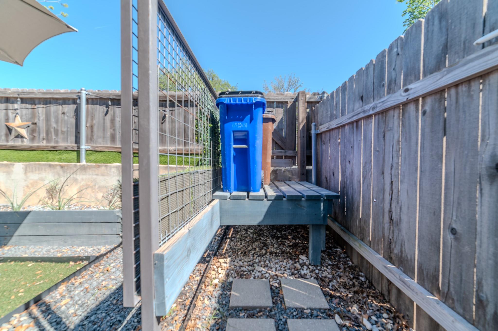 1015 E Yager Ln # 115, Austin, TX 78753