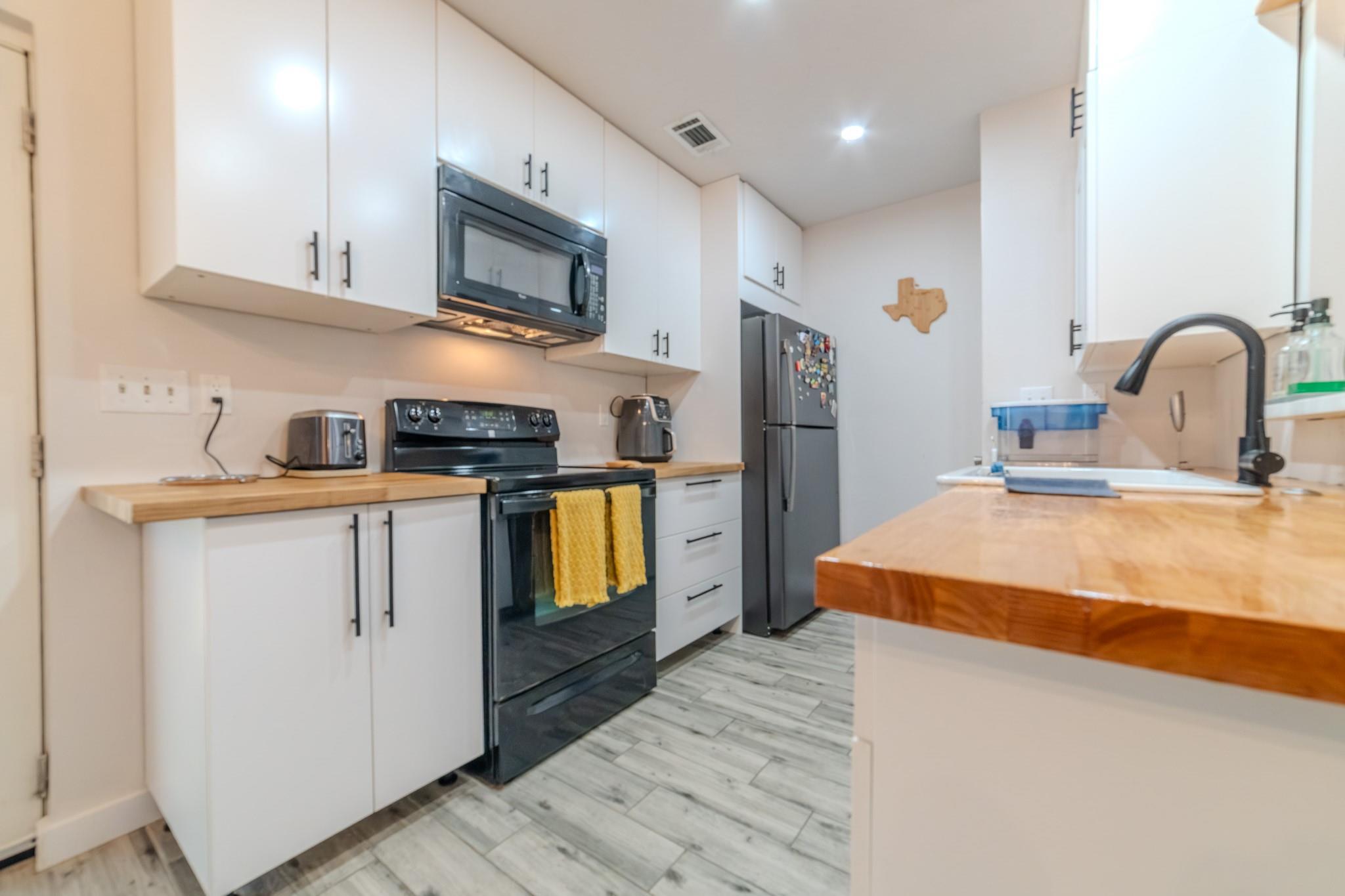 1015 E Yager Ln # 115, Austin, TX 78753