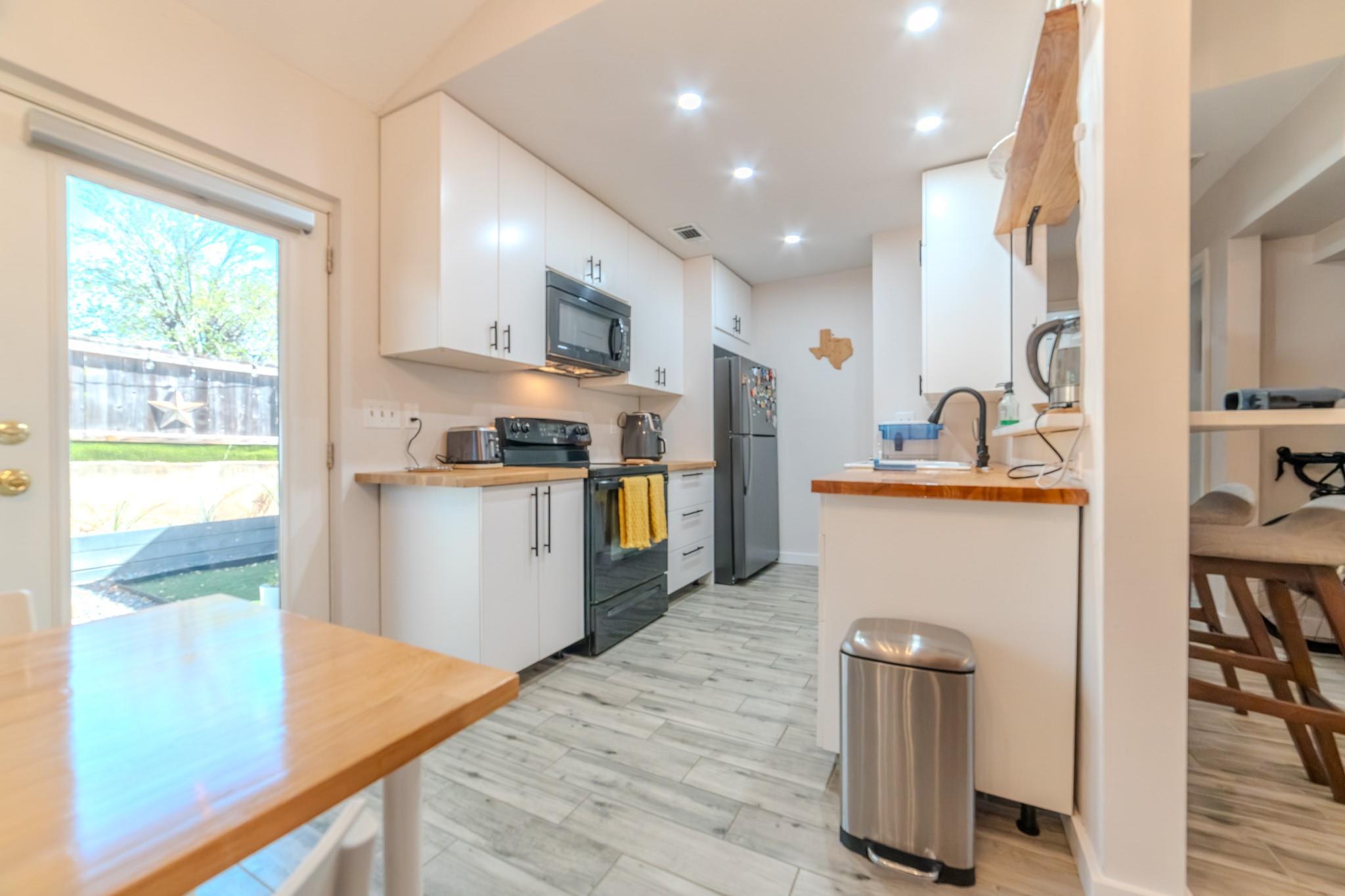 1015 E Yager Ln # 115, Austin, TX 78753