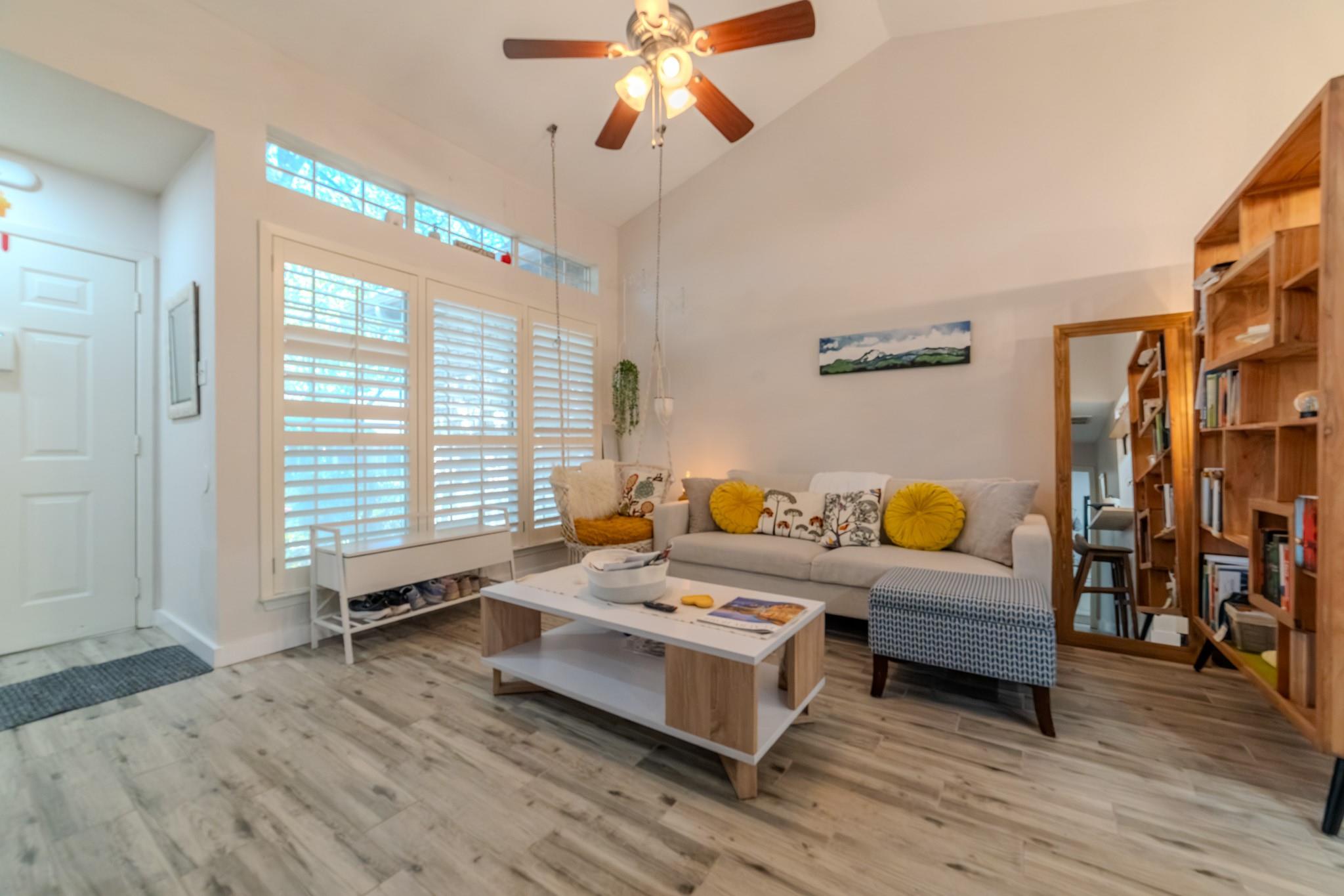 1015 E Yager Ln # 115, Austin, TX 78753