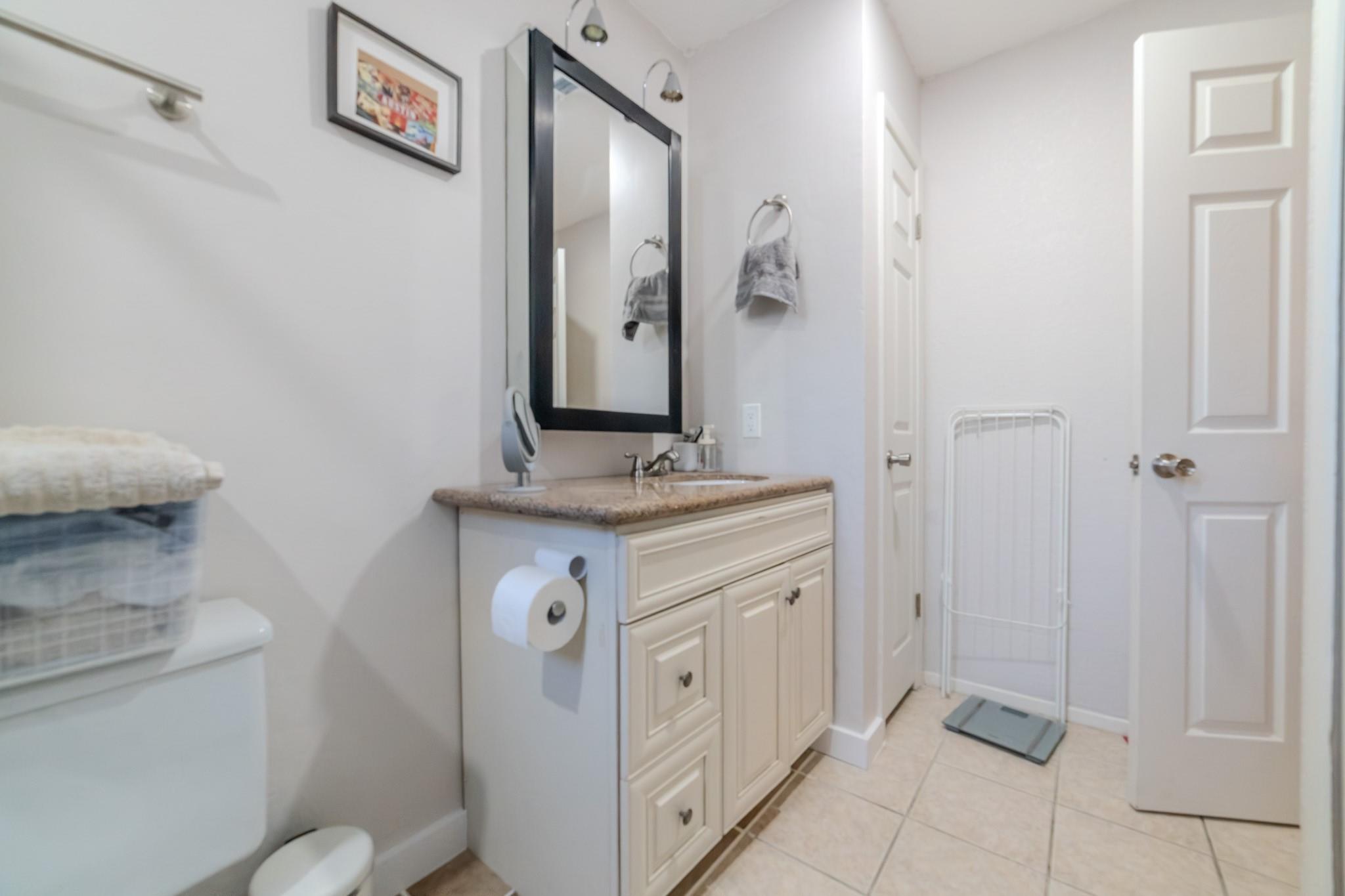 1015 E Yager Ln # 115, Austin, TX 78753