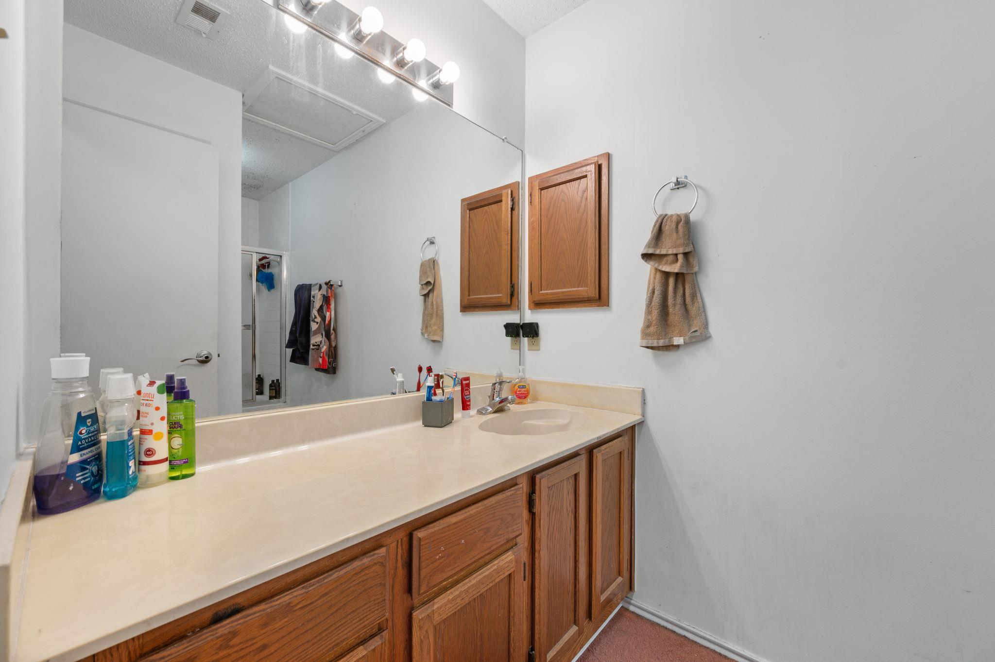 604 Battlecreek Ln, Leander, TX 78641