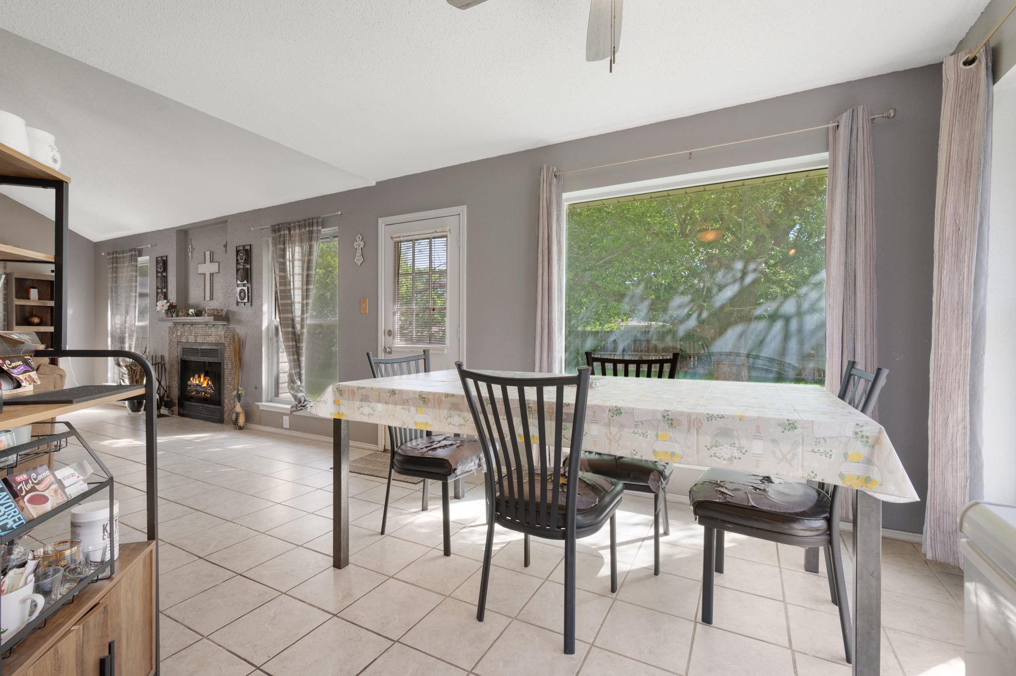 604 Battlecreek Ln, Leander, TX 78641