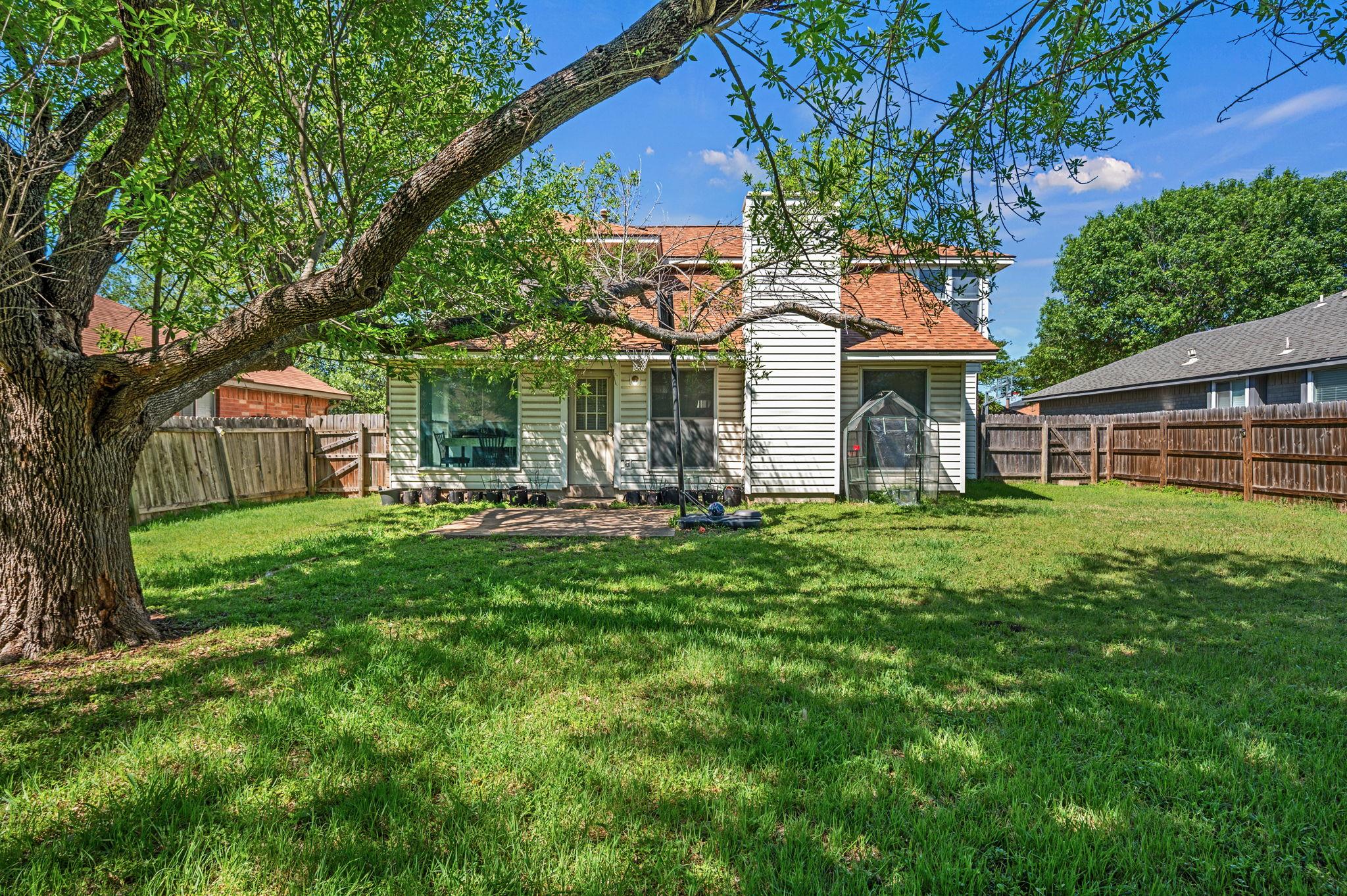 604 Battlecreek Ln, Leander, TX 78641