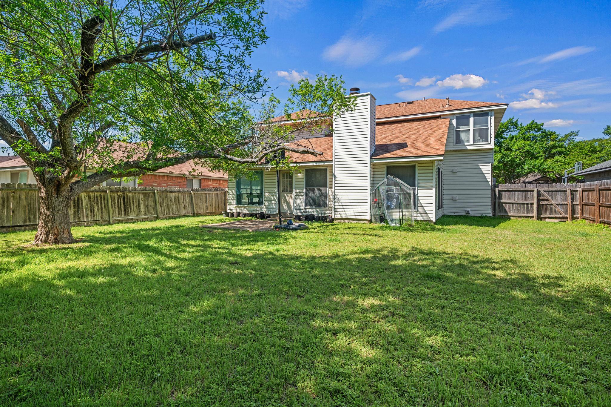 604 Battlecreek Ln, Leander, TX 78641