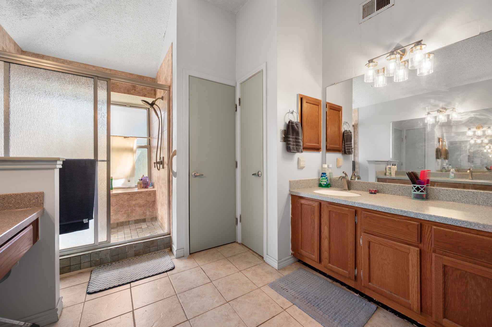 604 Battlecreek Ln, Leander, TX 78641