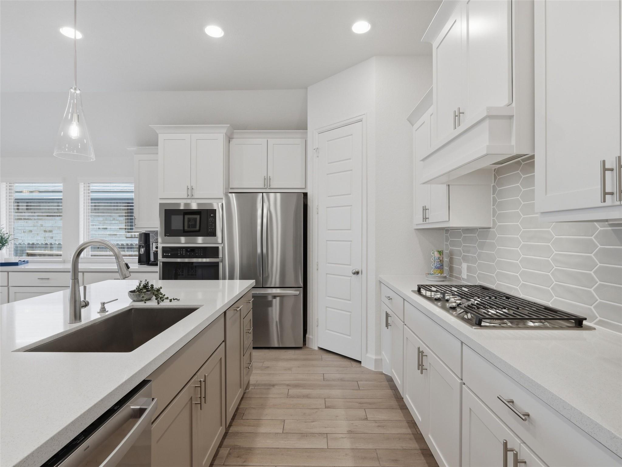 1833 Luna St, New Braunfels, TX 78132