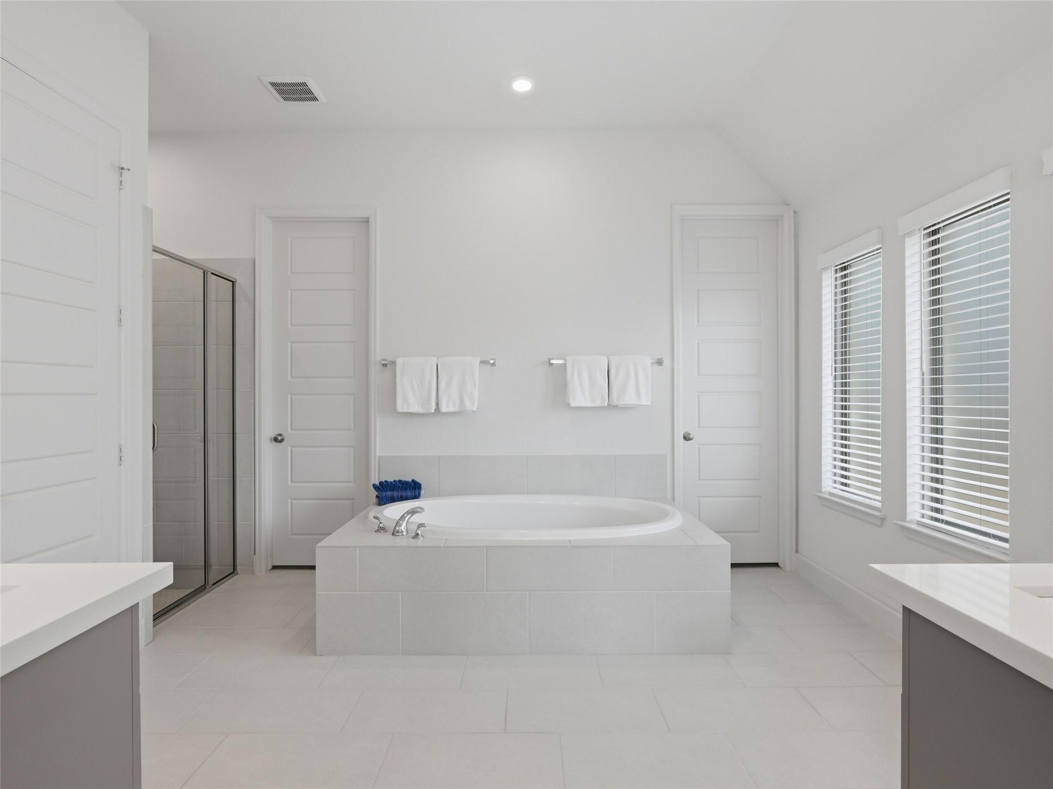 1833 Luna St, New Braunfels, TX 78132