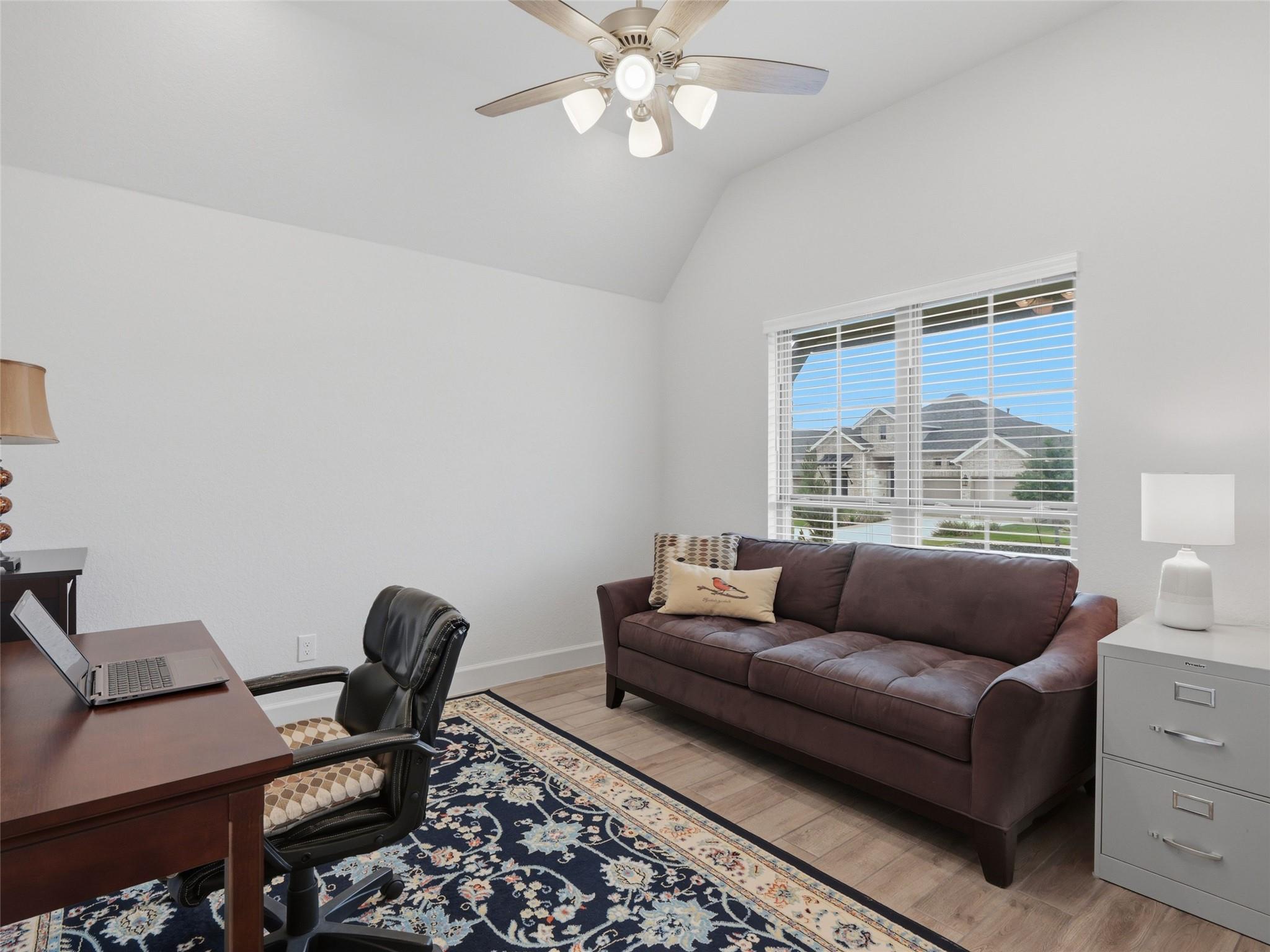 1833 Luna St, New Braunfels, TX 78132