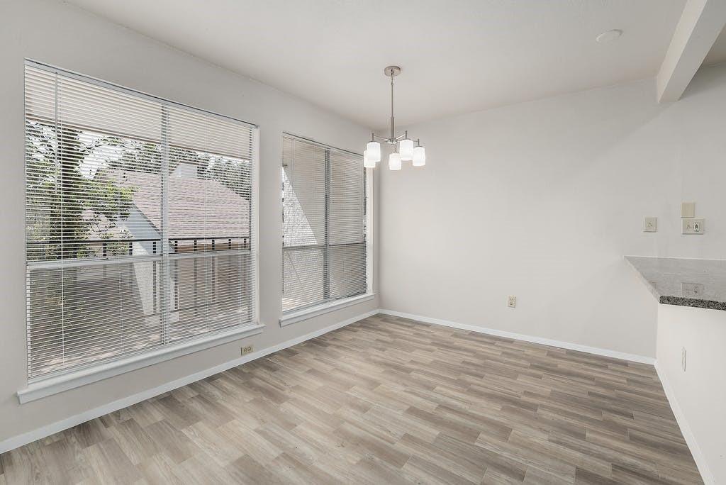 6910 Hart Ln # 907, Austin, TX 78731