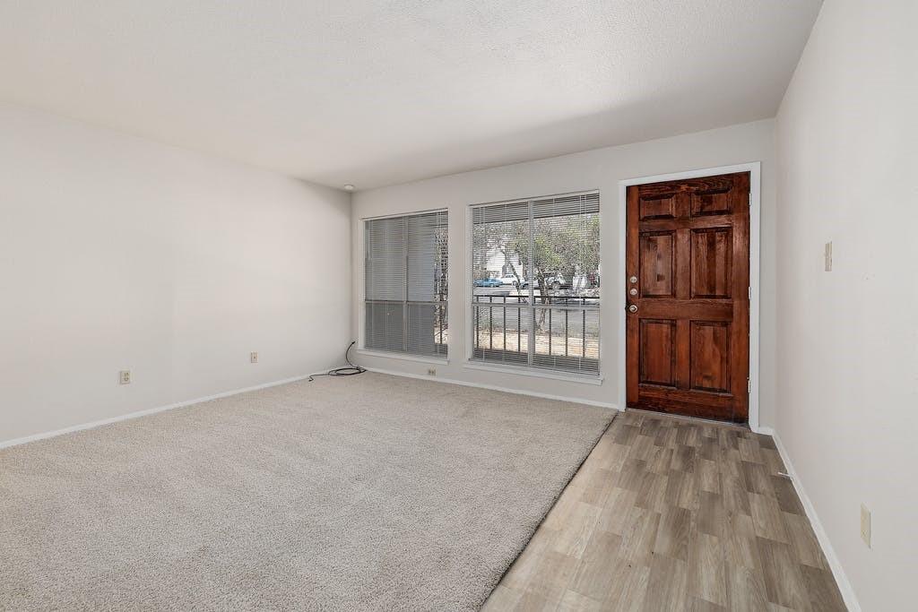 6910 Hart Ln # 907, Austin, TX 78731